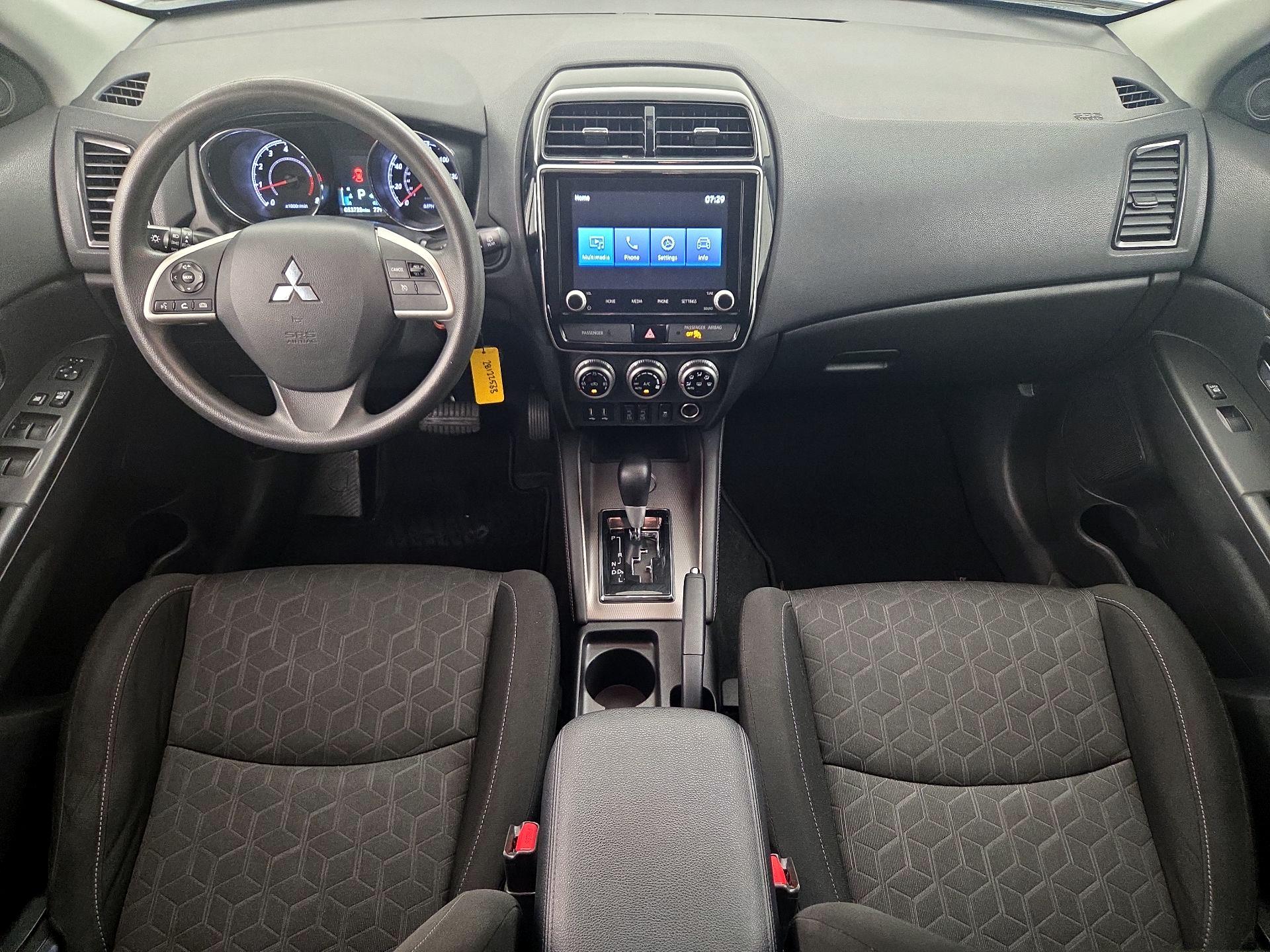 Thumbnail: 2020 Mitsubishi Outlander Sport - 9