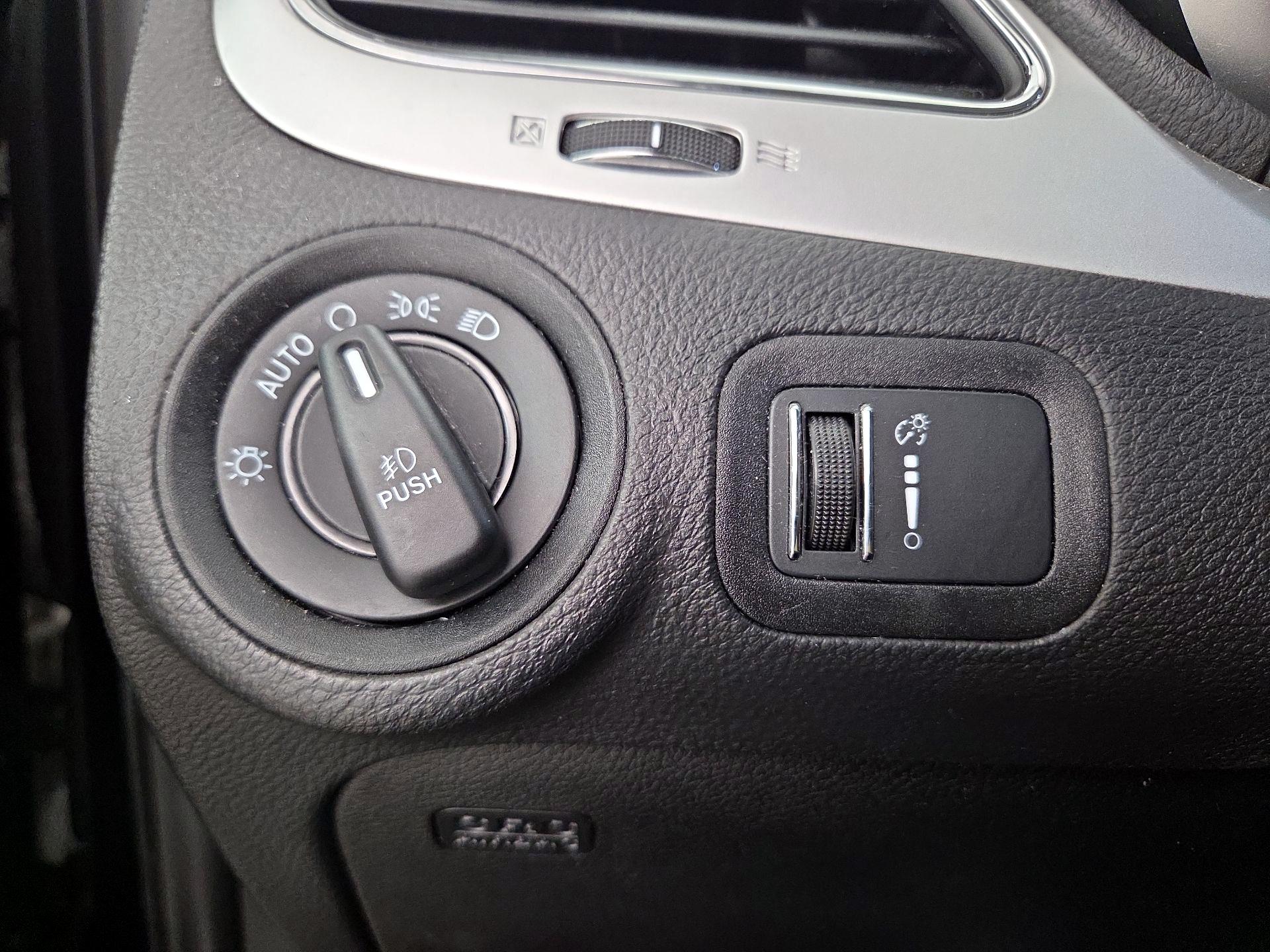 Thumbnail: 2016 Dodge Journey - 13