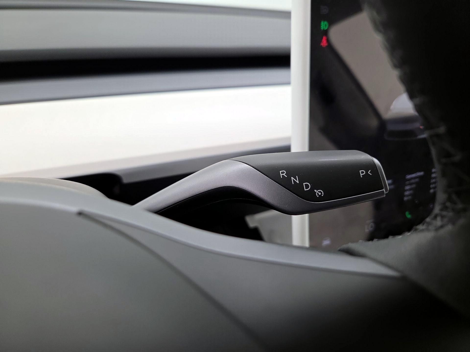 Thumbnail: 2023 Tesla Model Y - 16
