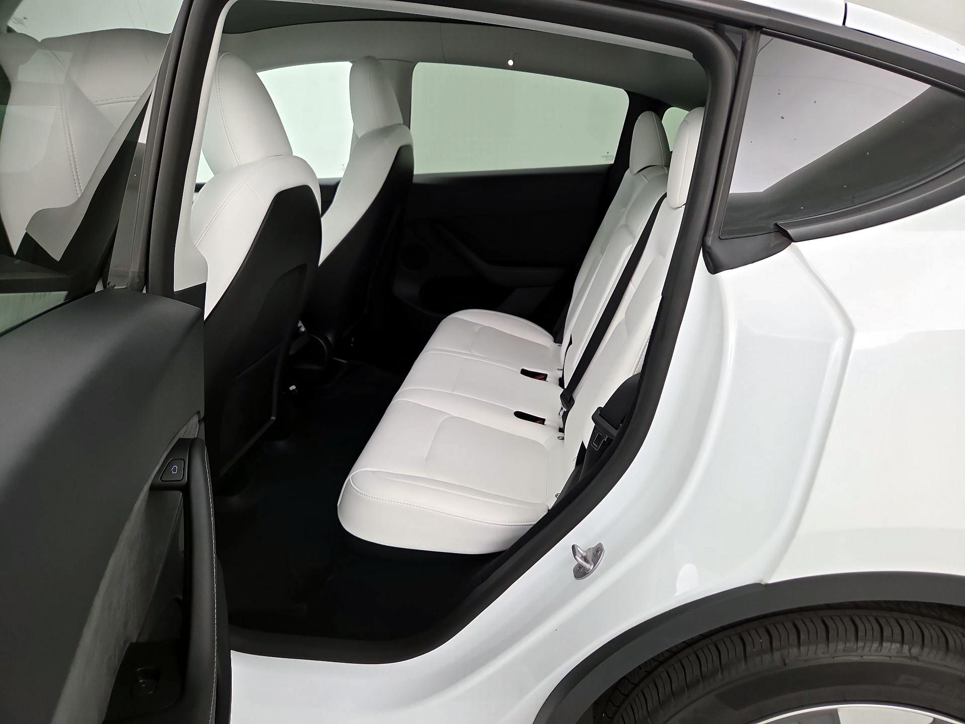 Thumbnail: 2023 Tesla Model Y - 18