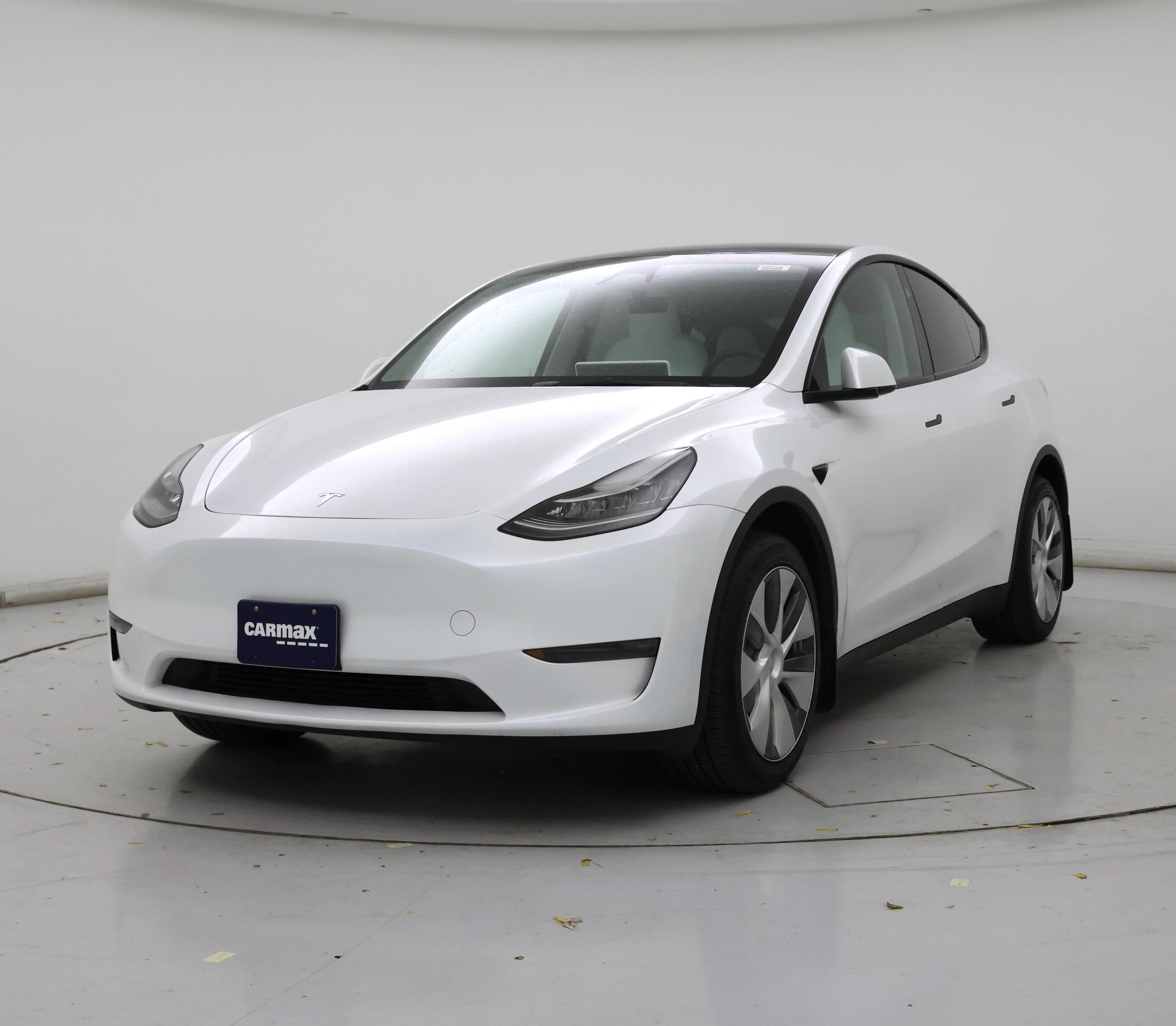 Thumbnail: 2023 Tesla Model Y - 4