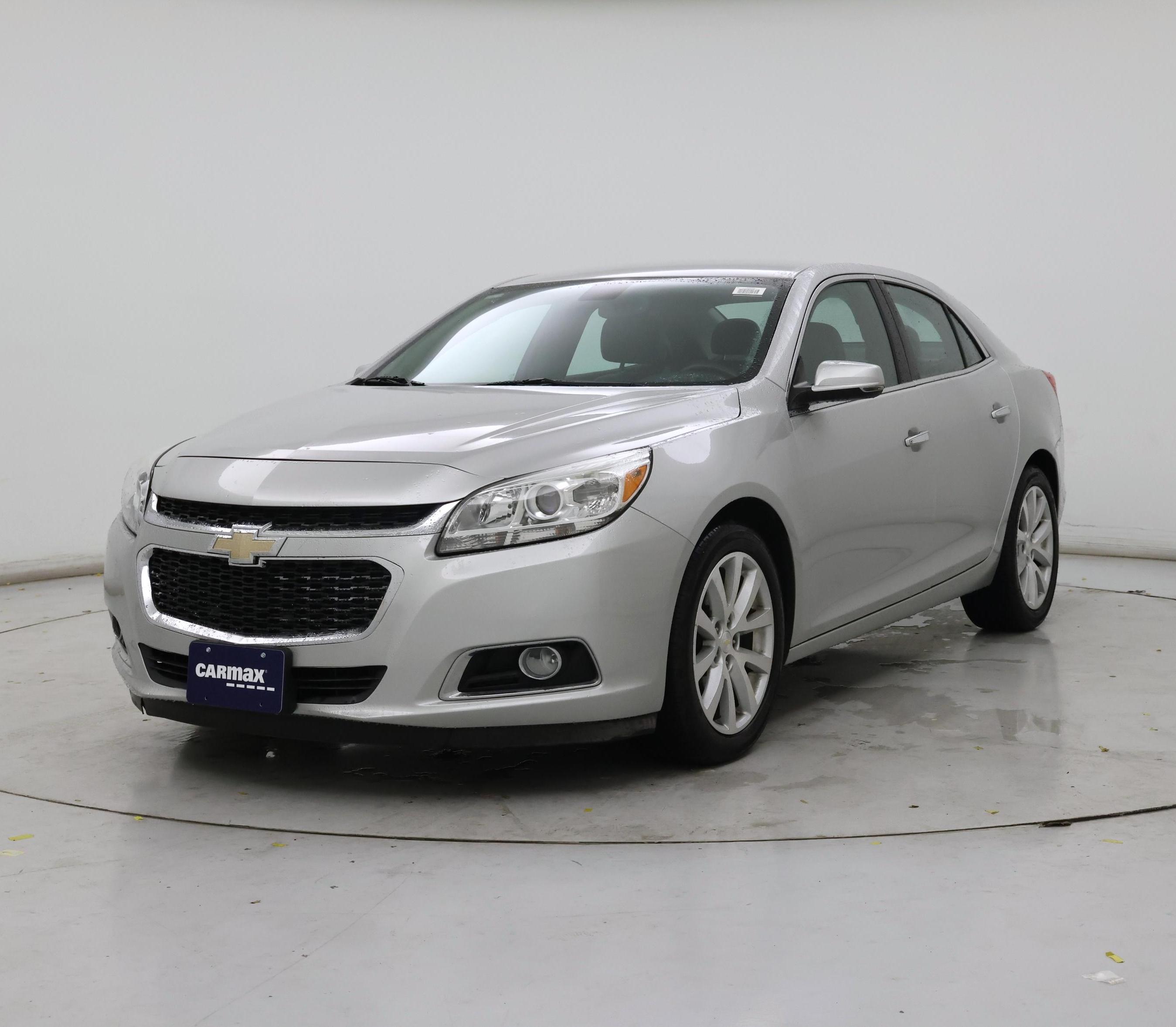 Thumbnail: 2016 Chevrolet Malibu - 4