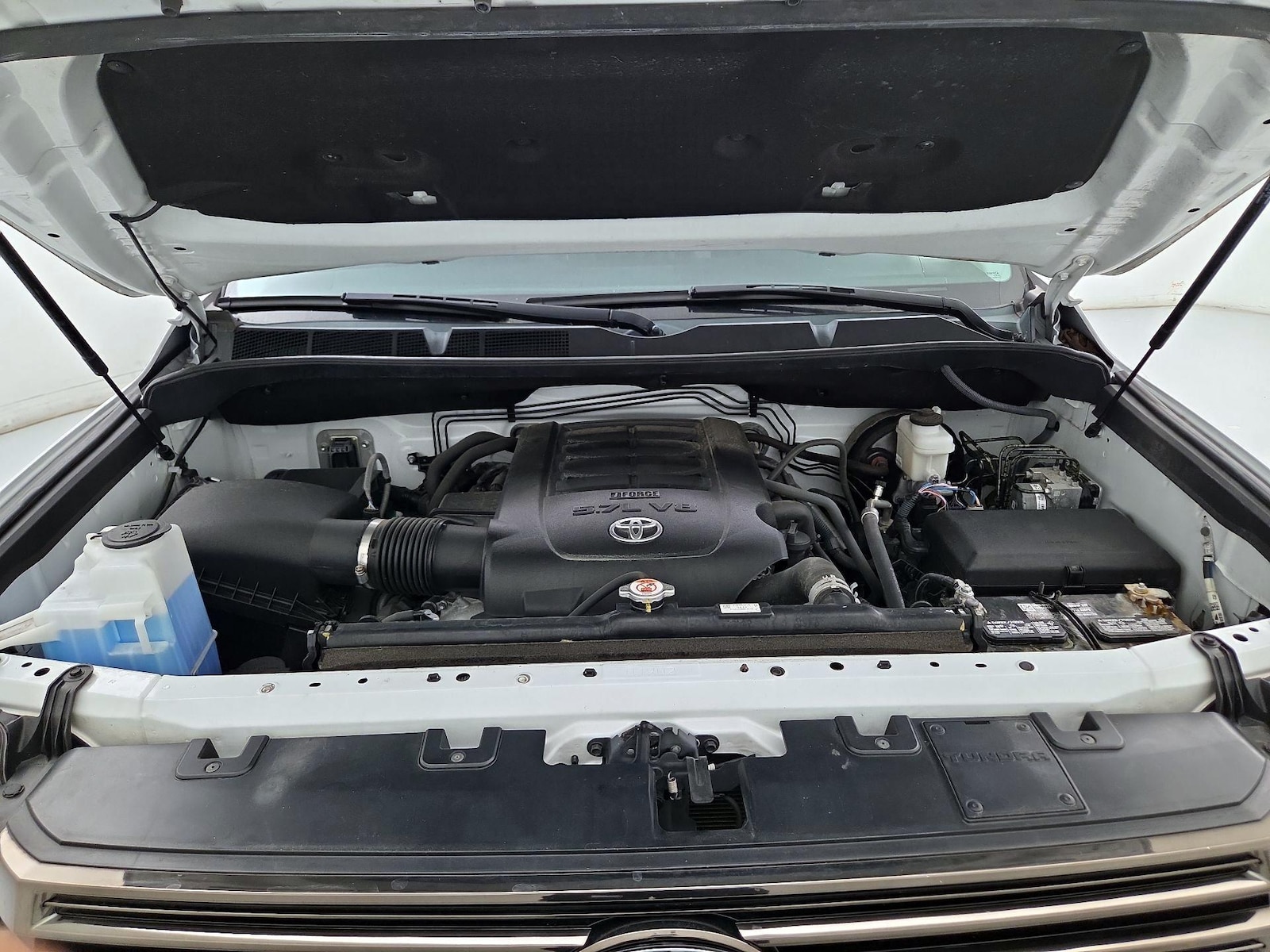 2021 Toyota Tundra Limited - Photo 24