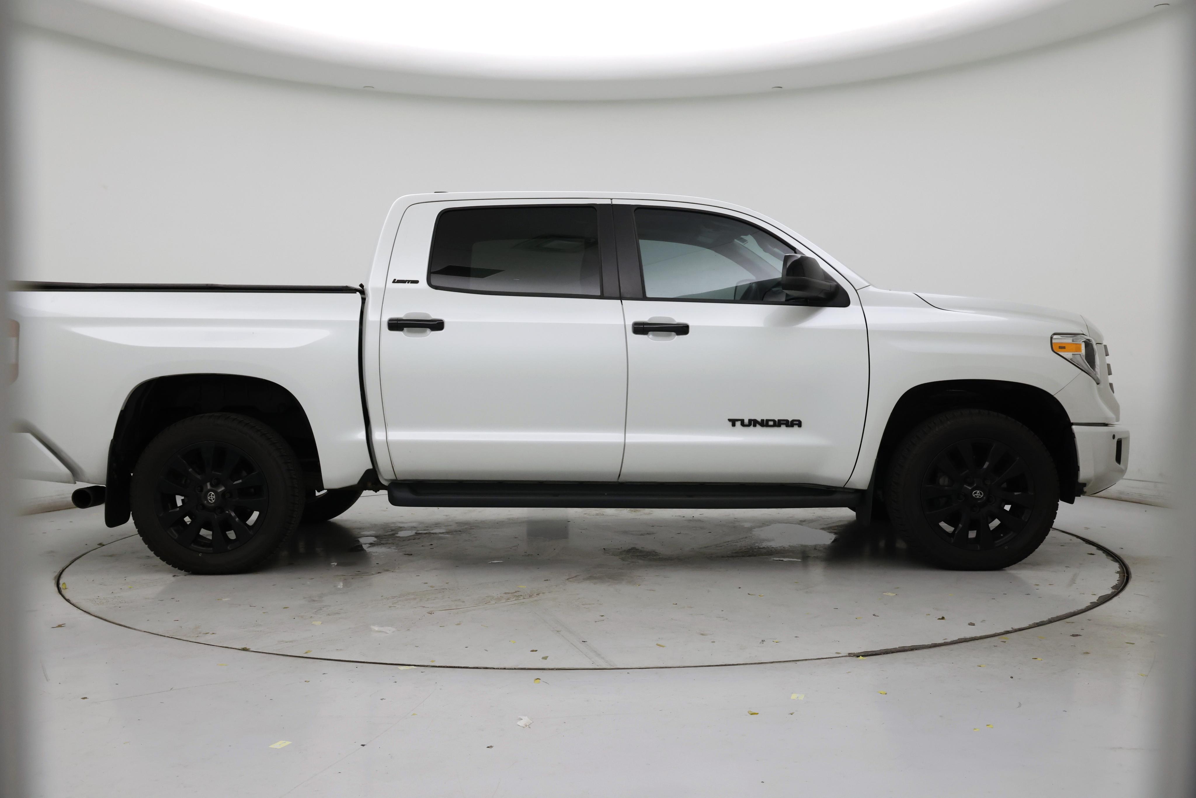 Thumbnail: 2021 Toyota Tundra - 7