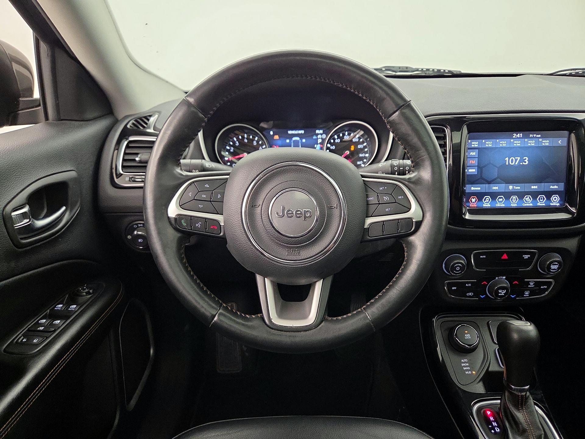 Thumbnail: 2019 Jeep Compass - 10