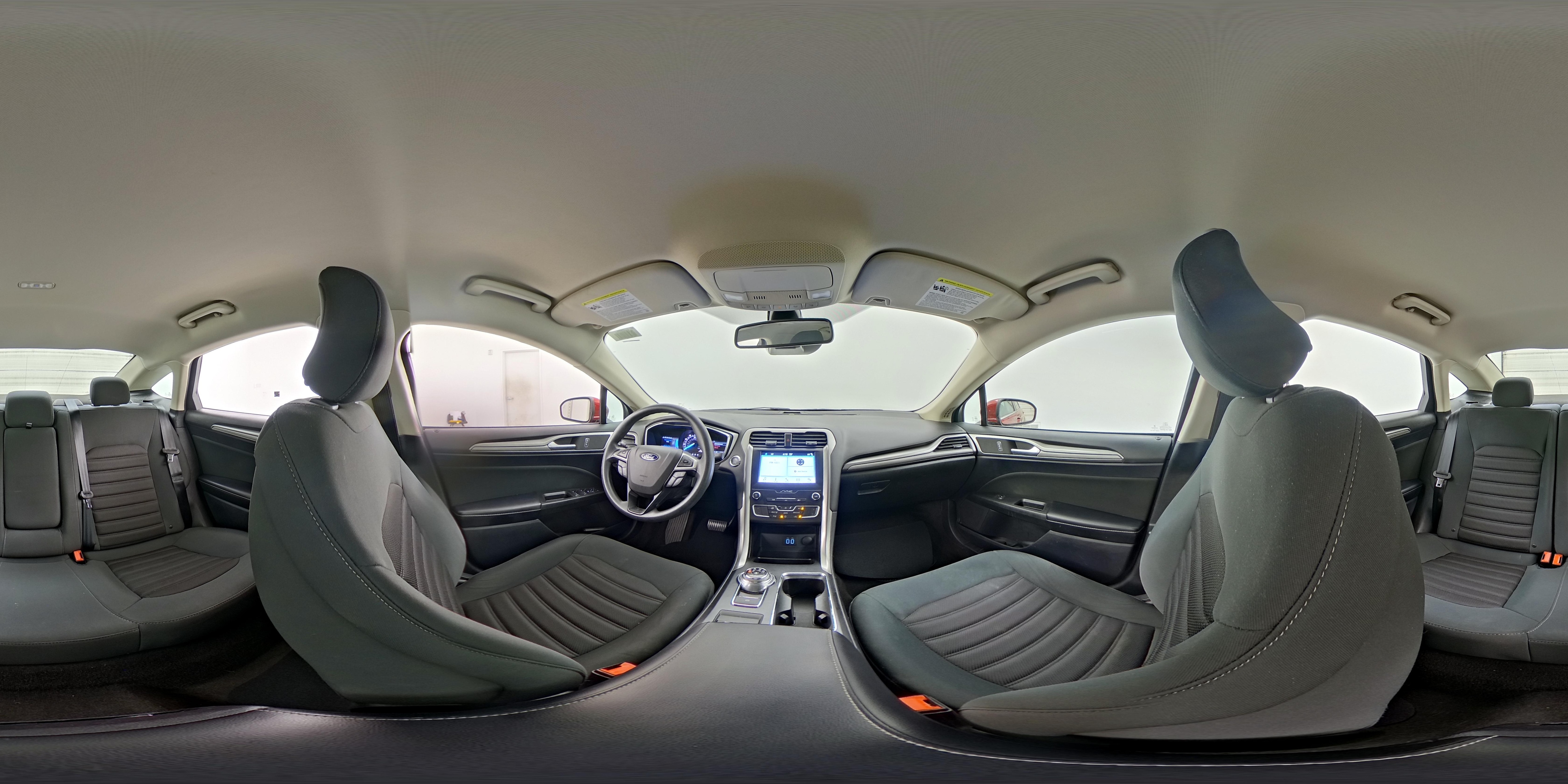 2019 Ford Fusion SE - Photo 24