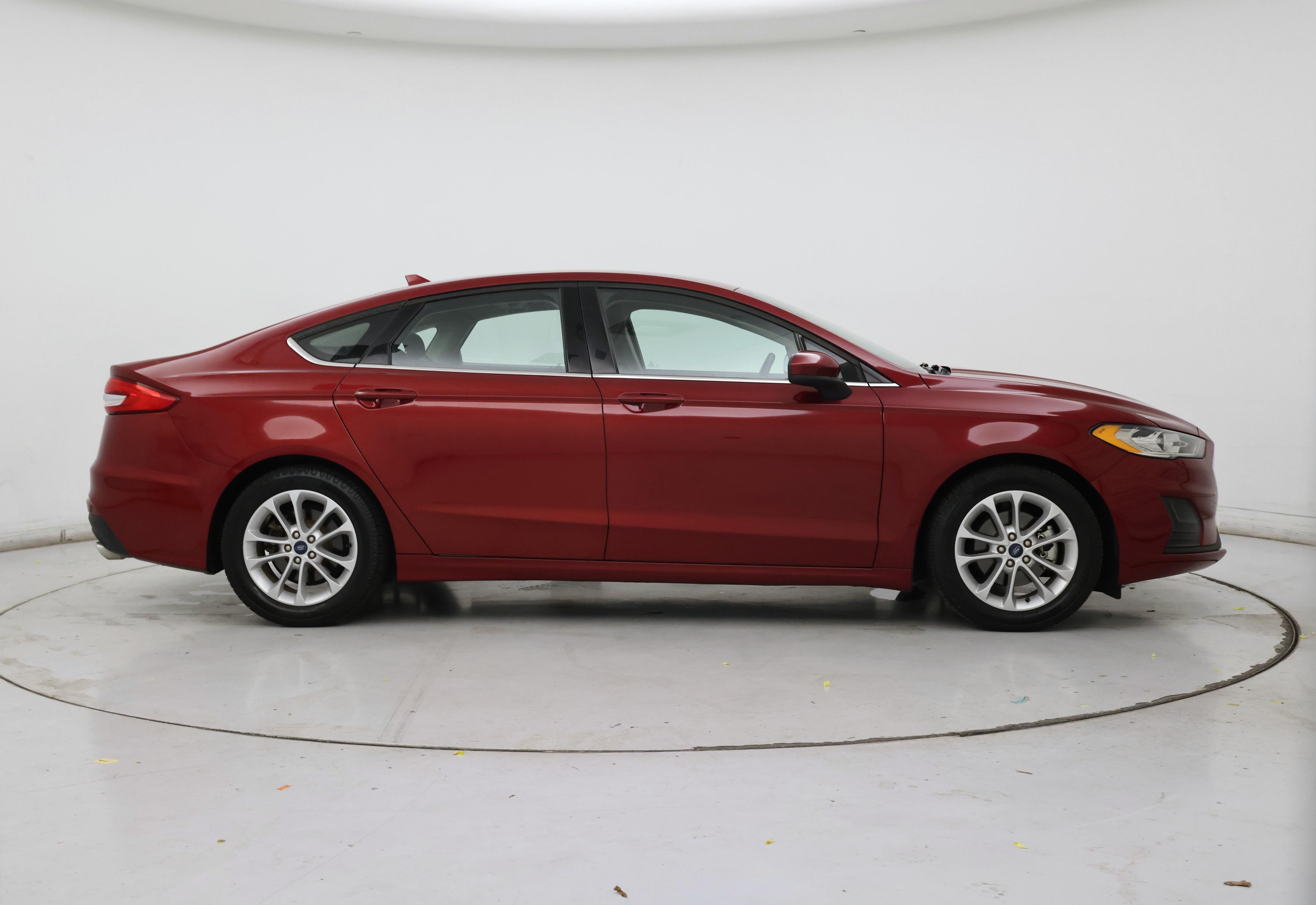 Thumbnail: 2019 Ford Fusion - 7