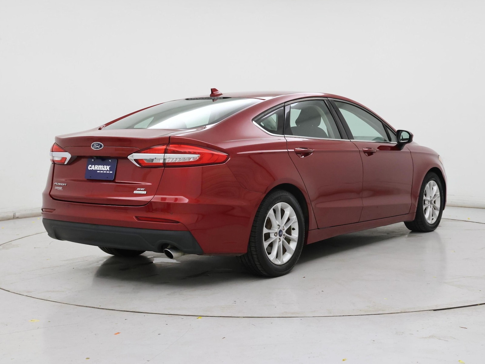 2019 Ford Fusion SE - Photo 9