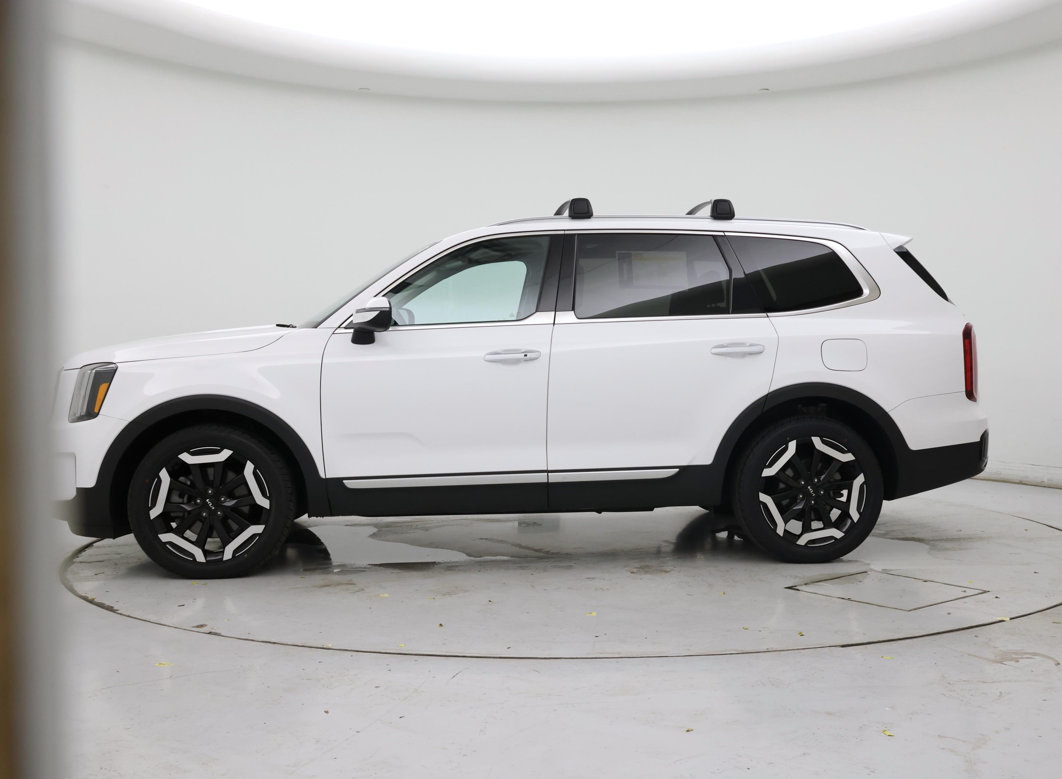 Thumbnail: 2024 Kia Telluride - 3