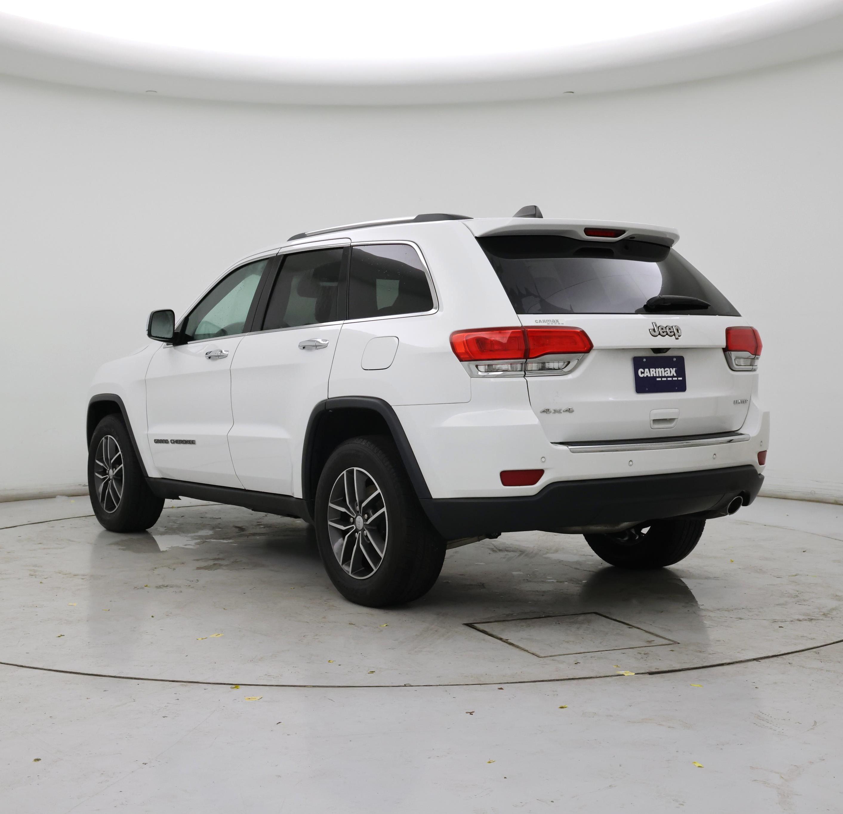 Thumbnail: 2018 Jeep Grand Cherokee - 2