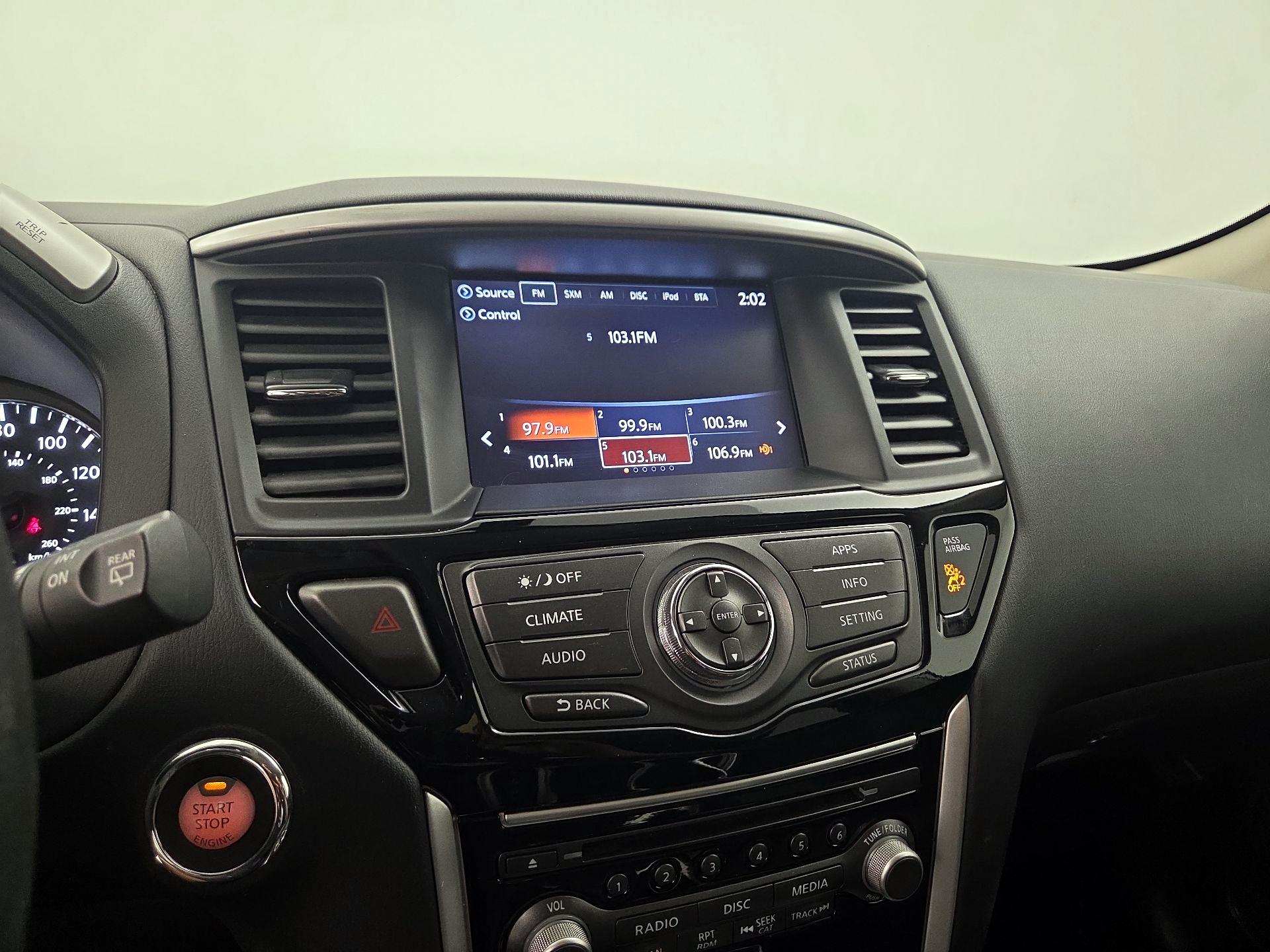 Thumbnail: 2018 Nissan Pathfinder - 15