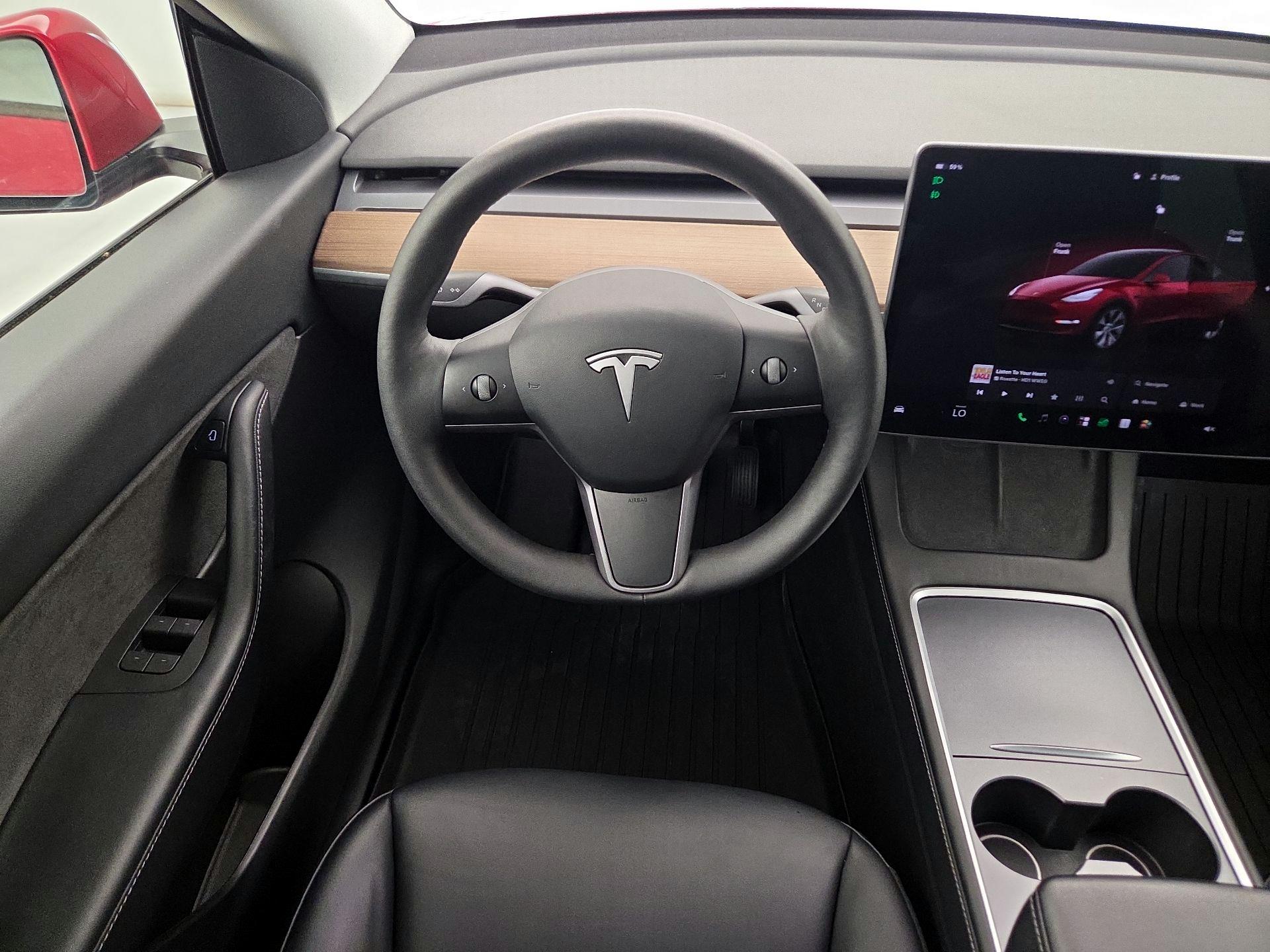 Thumbnail: 2022 Tesla Model Y - 10