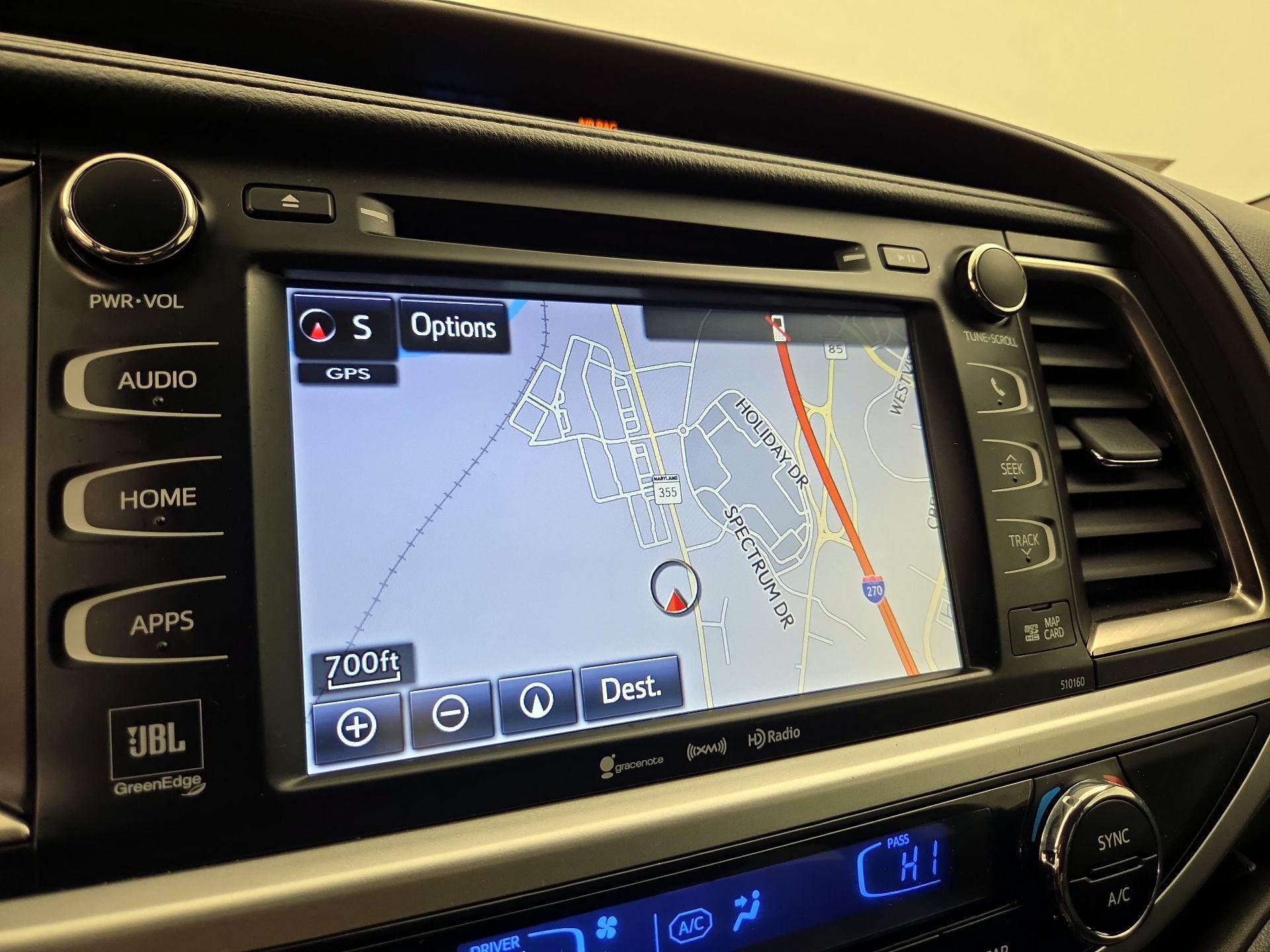 Thumbnail: 2016 Toyota Highlander - 14
