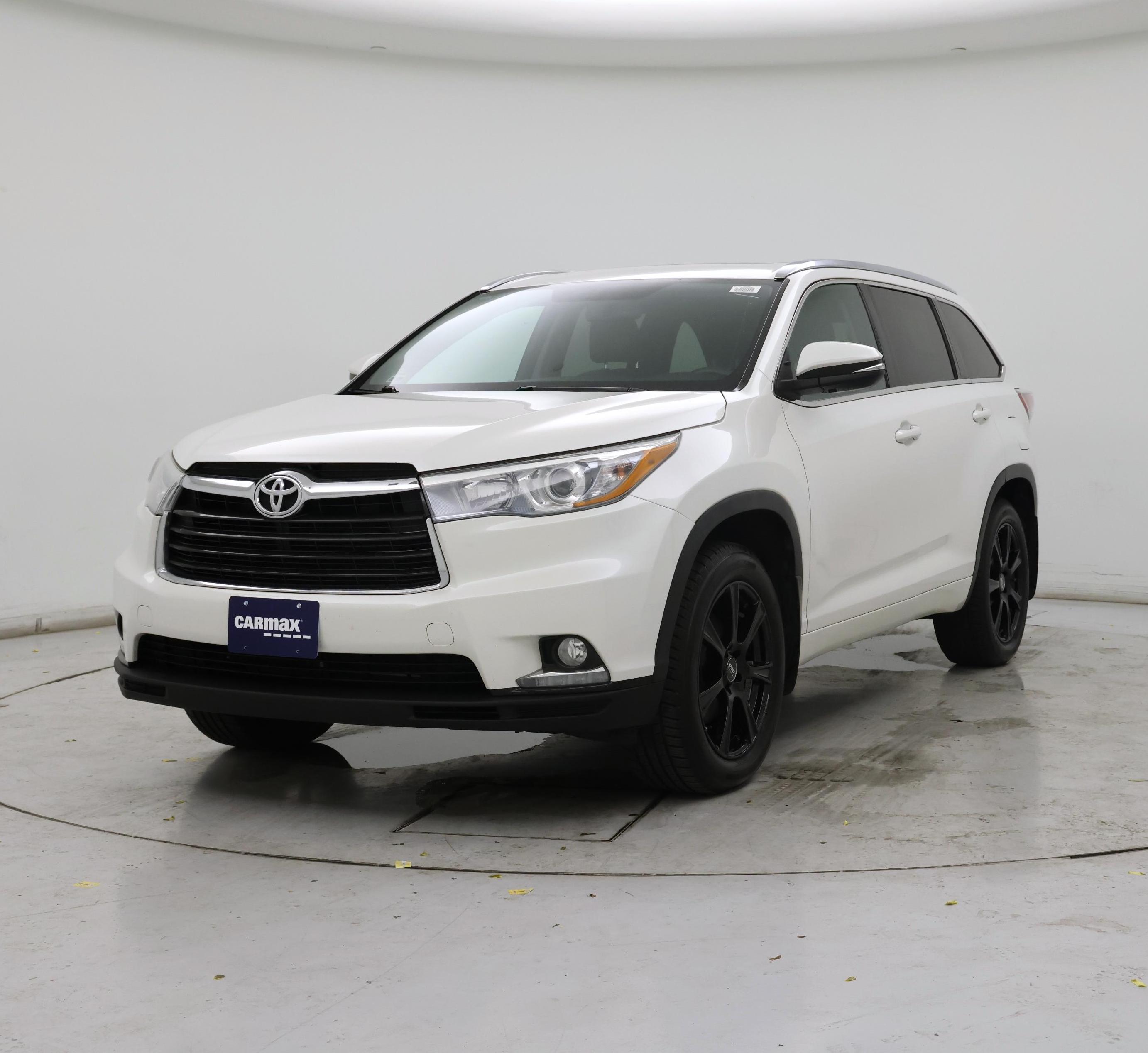 Thumbnail: 2016 Toyota Highlander - 4
