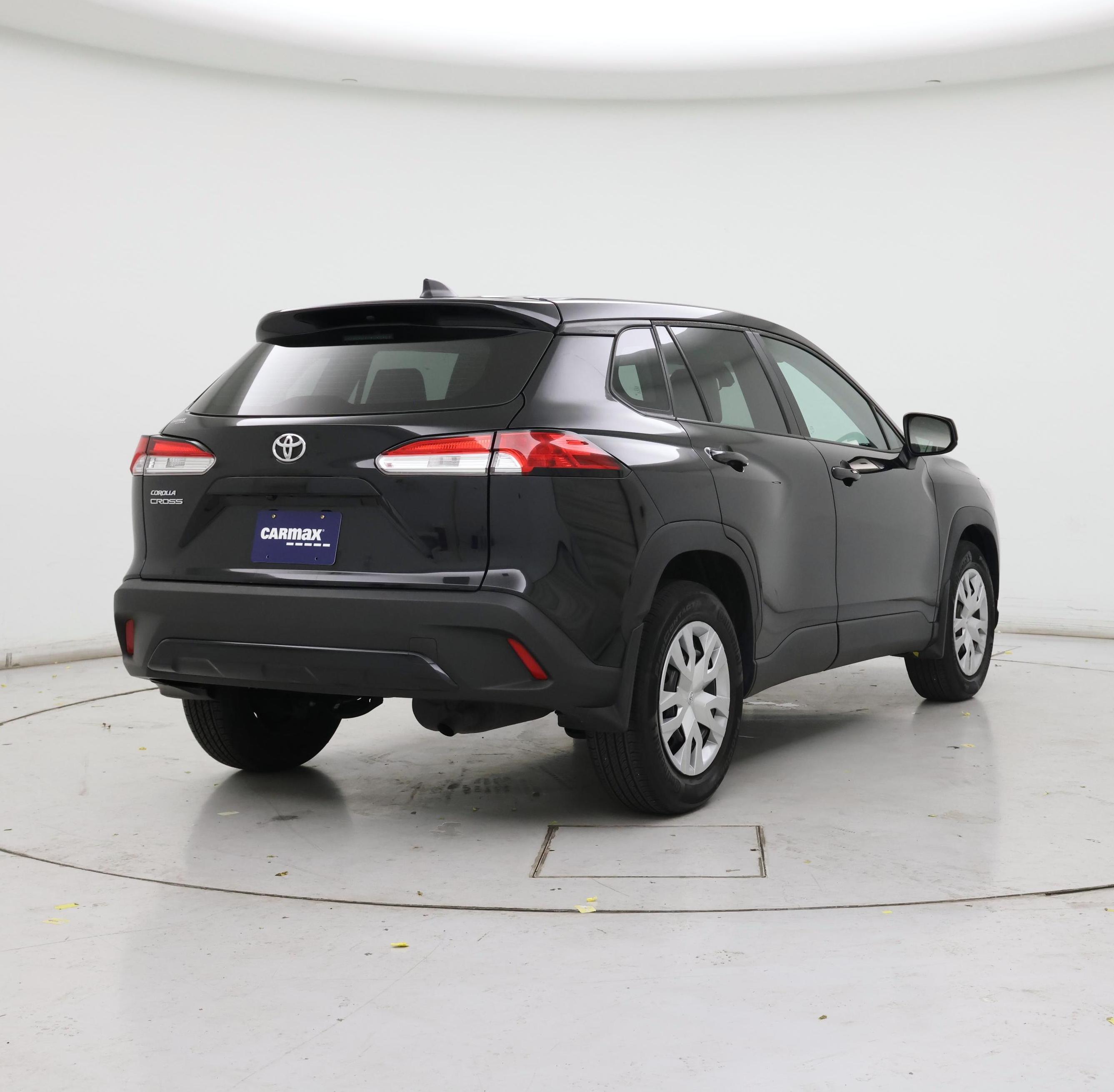 Thumbnail: 2022 Toyota Corolla Cross - 8