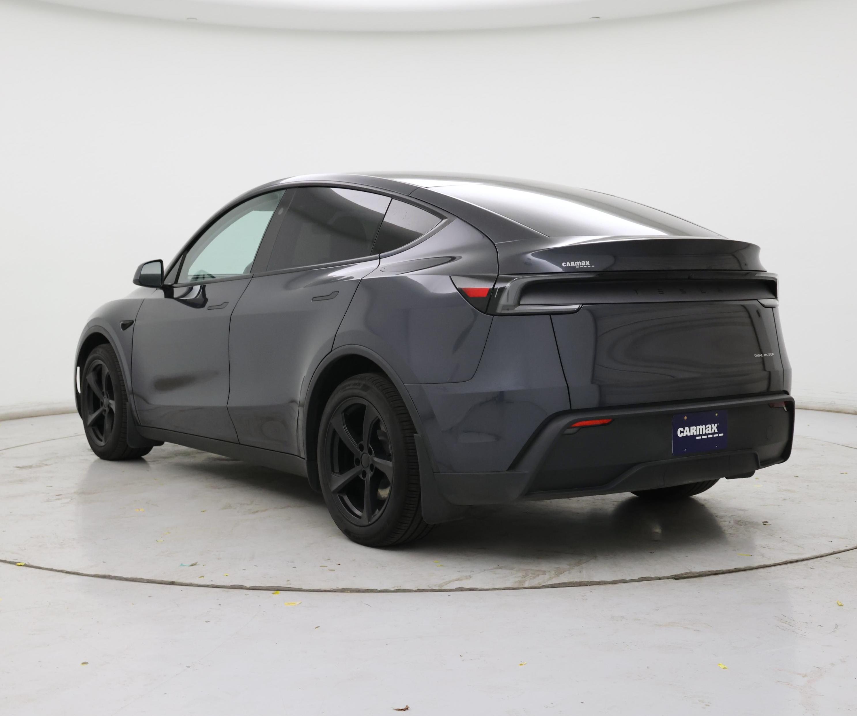 Thumbnail: 2026 Tesla Model Y - 2