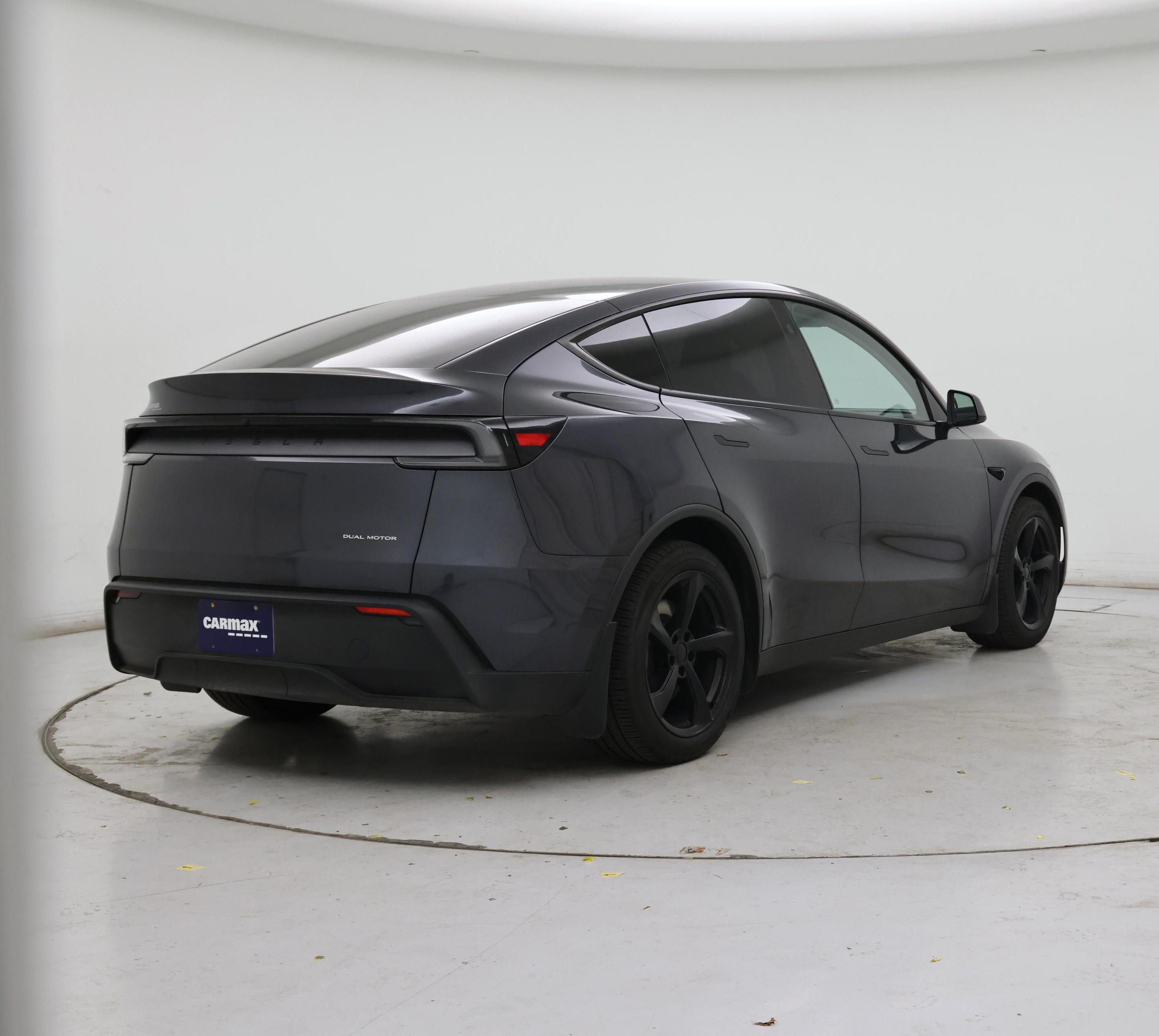 Thumbnail: 2026 Tesla Model Y - 8