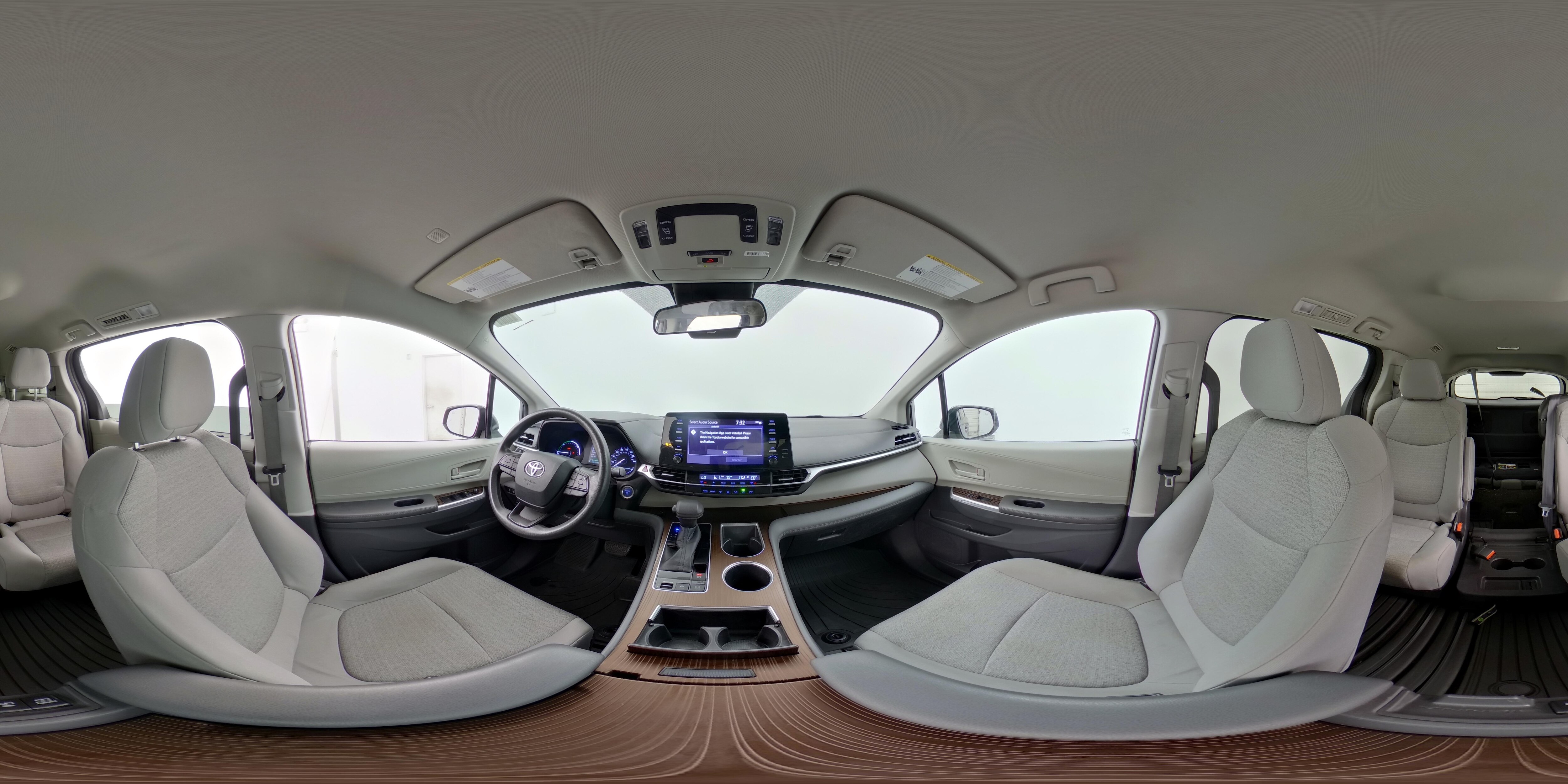 2022 Toyota Sienna LE - Photo 26