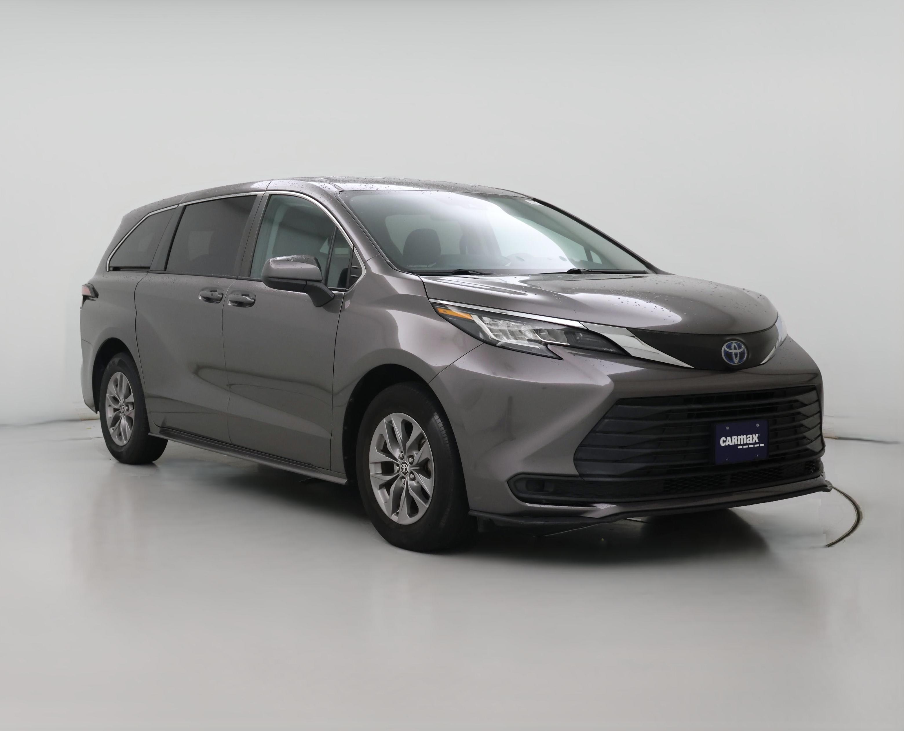 Thumbnail: 2022 Toyota Sienna - 1