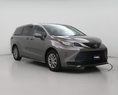 2022 Toyota Sienna Hybrid LE