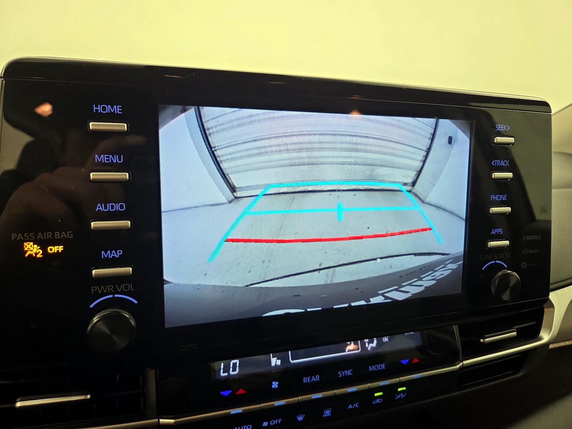 Thumbnail: 2022 Toyota Sienna - 14