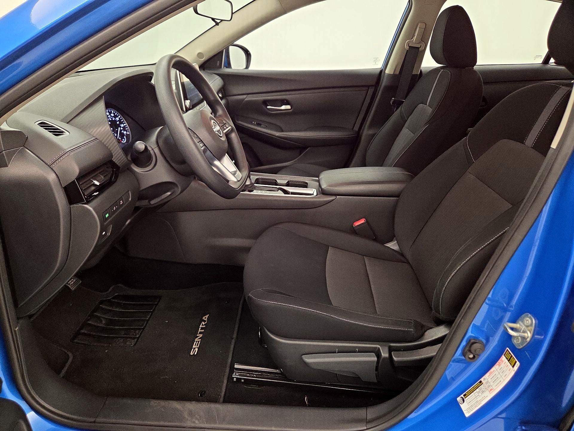 Thumbnail: 2025 Nissan Sentra - 11