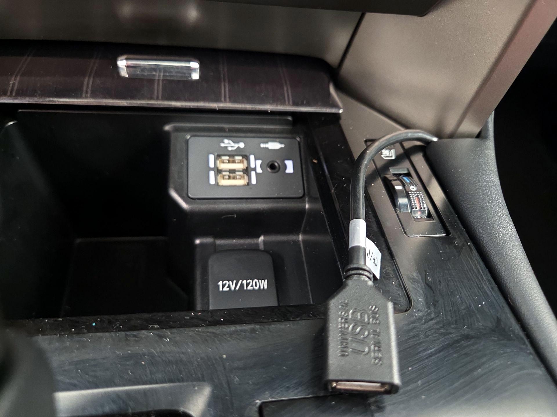 Thumbnail: 2021 Lexus GX - 17