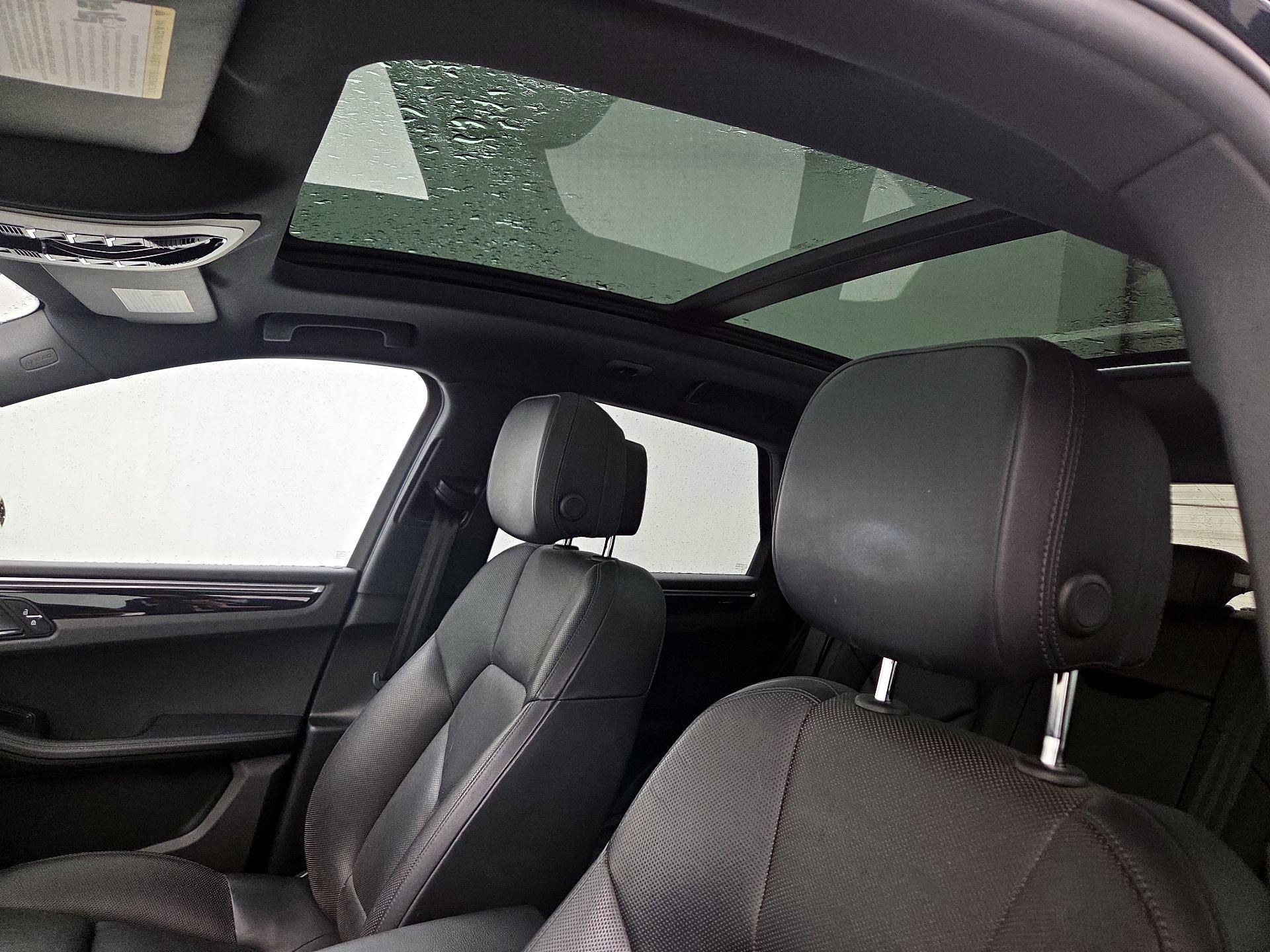 Thumbnail: 2019 Porsche Macan - 20