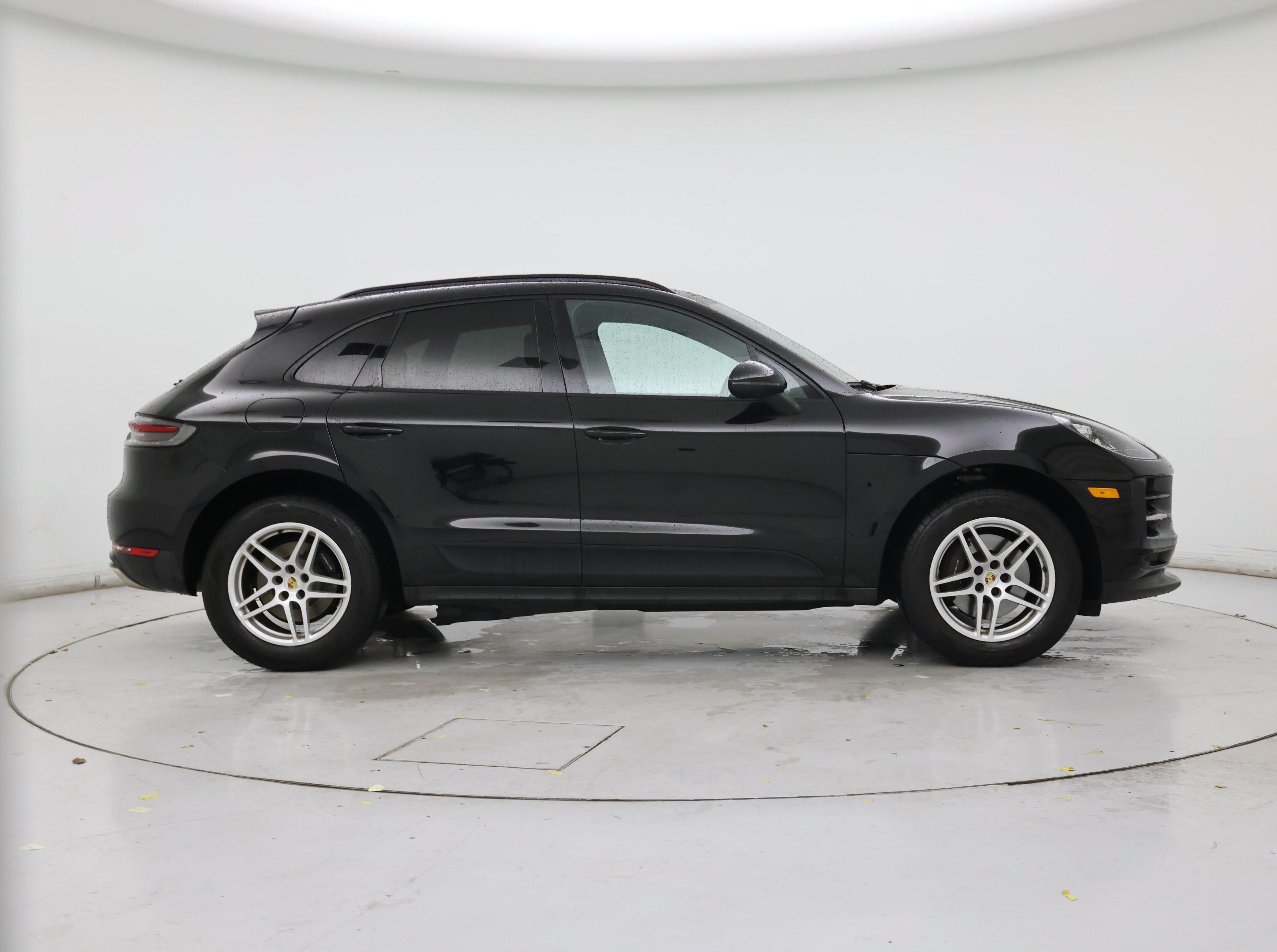 Thumbnail: 2019 Porsche Macan - 7