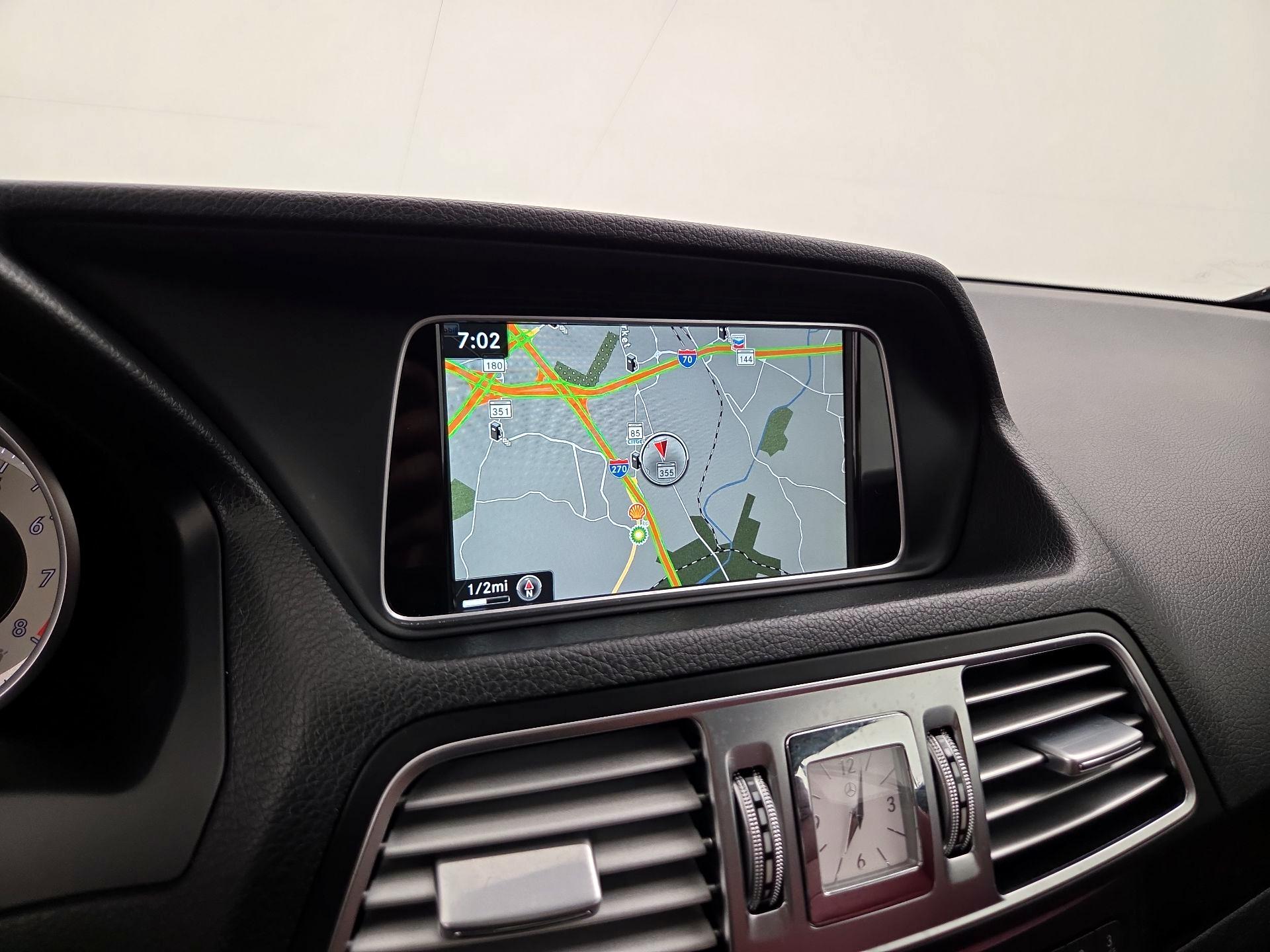 Thumbnail: 2016 Mercedes-Benz E-Class - 14