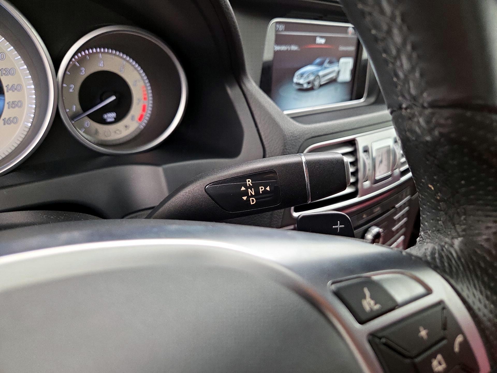 Thumbnail: 2016 Mercedes-Benz E-Class - 18