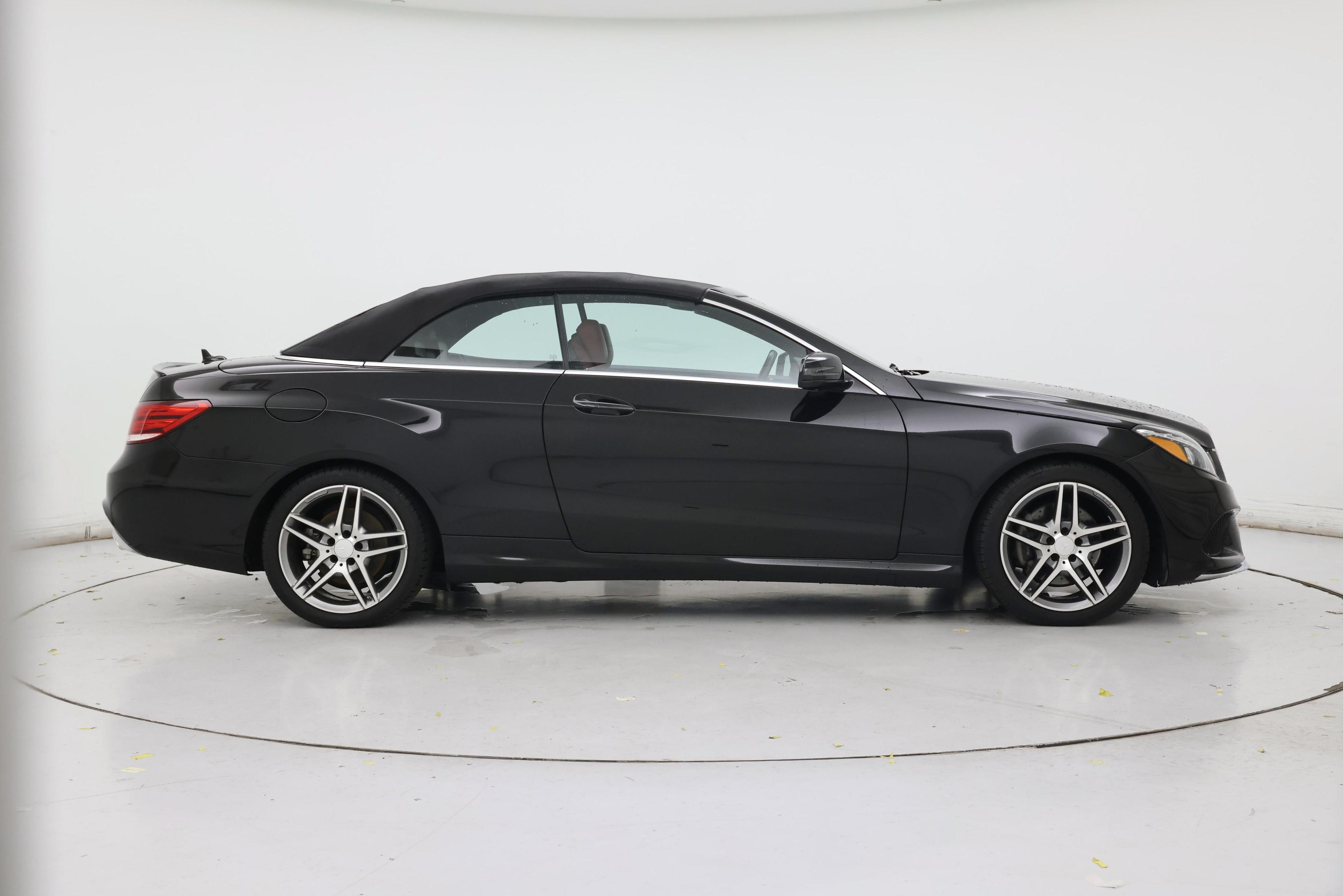 Thumbnail: 2016 Mercedes-Benz E-Class - 7