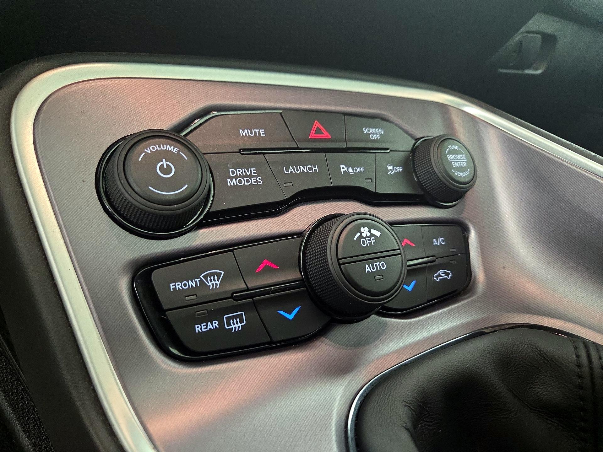 Thumbnail: 2019 Dodge Challenger - 16