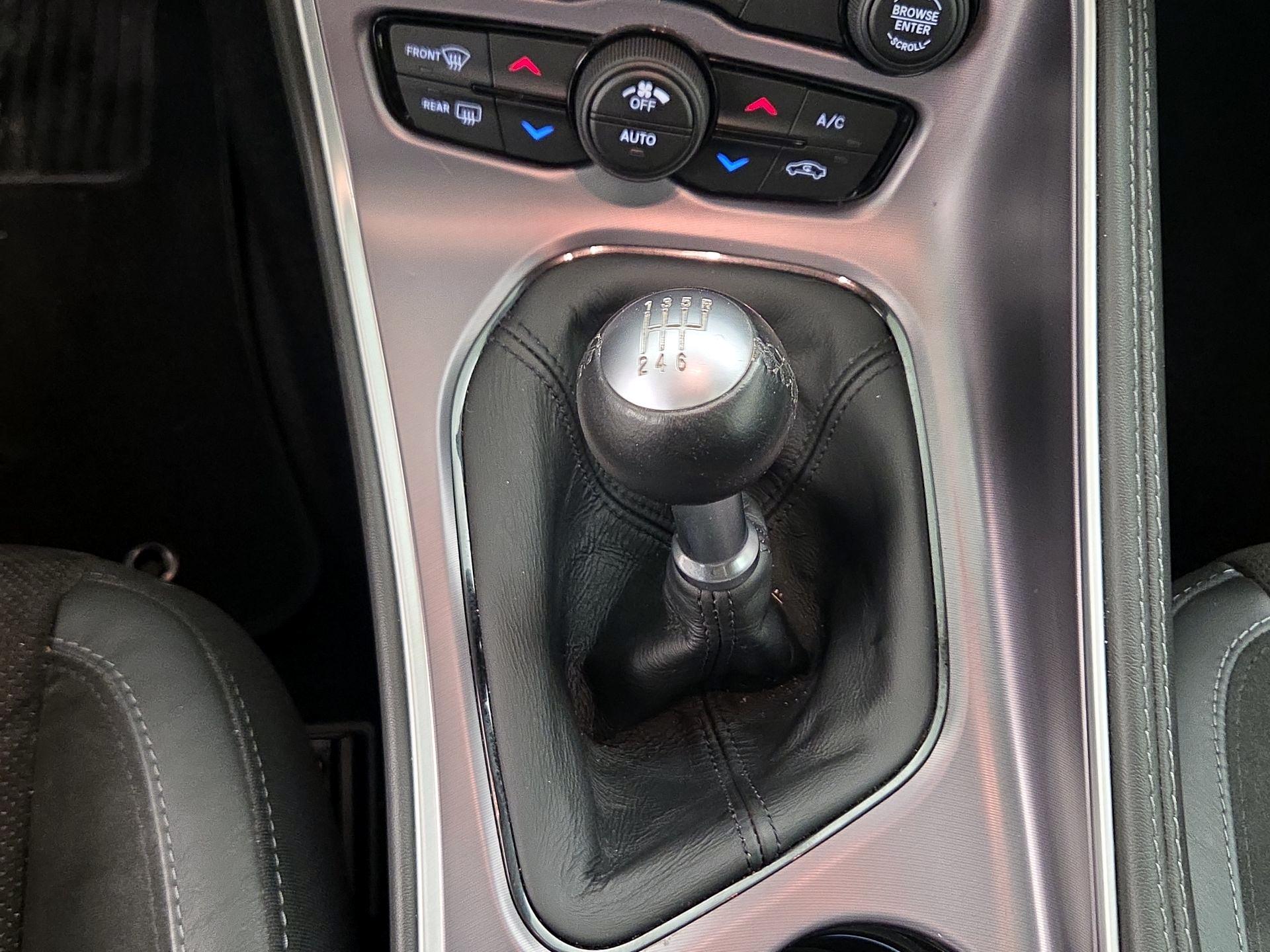 Thumbnail: 2019 Dodge Challenger - 17
