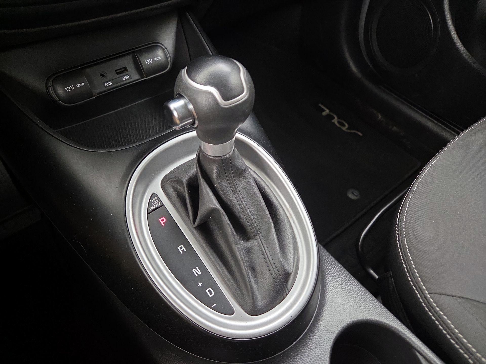 Thumbnail: 2015 Kia Soul - 16