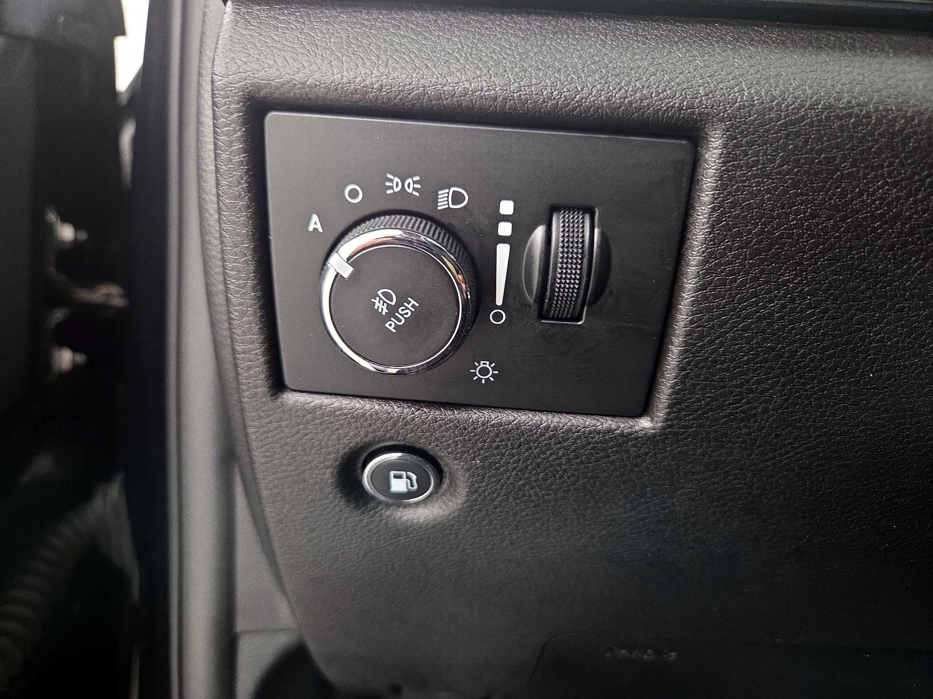 Thumbnail: 2019 Jeep Grand Cherokee - 13