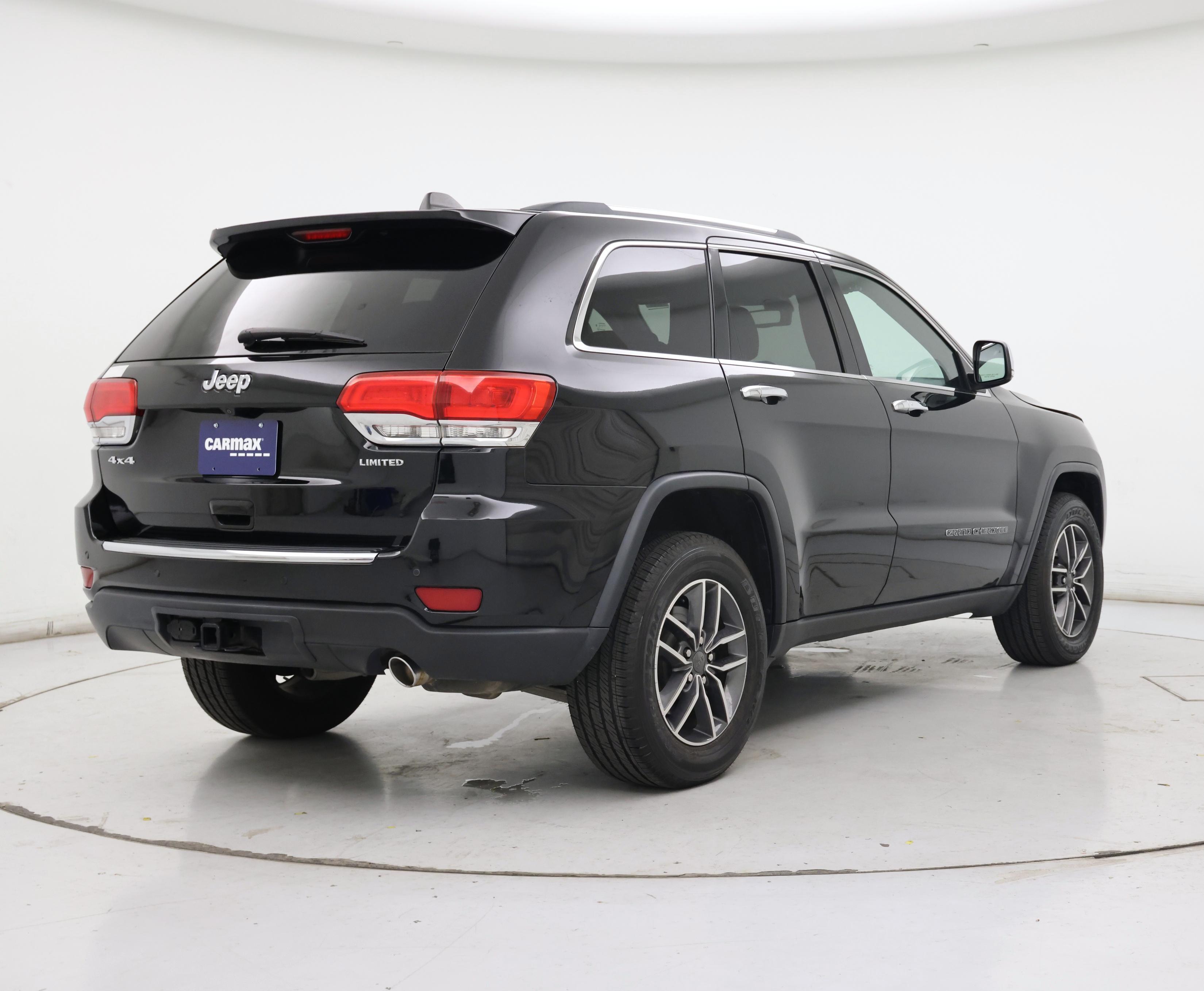 Thumbnail: 2019 Jeep Grand Cherokee - 8