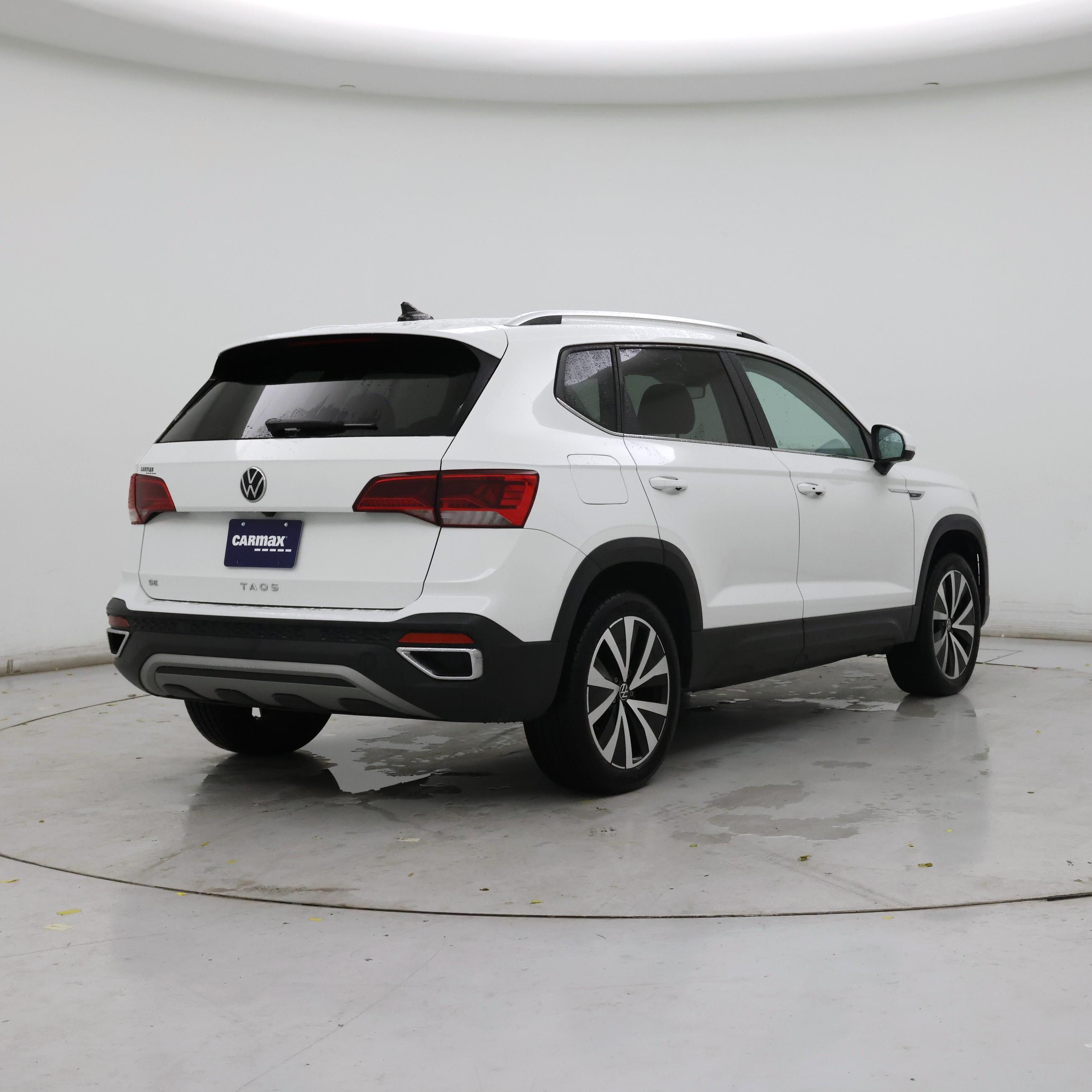 Thumbnail: 2024 Volkswagen Taos - 8