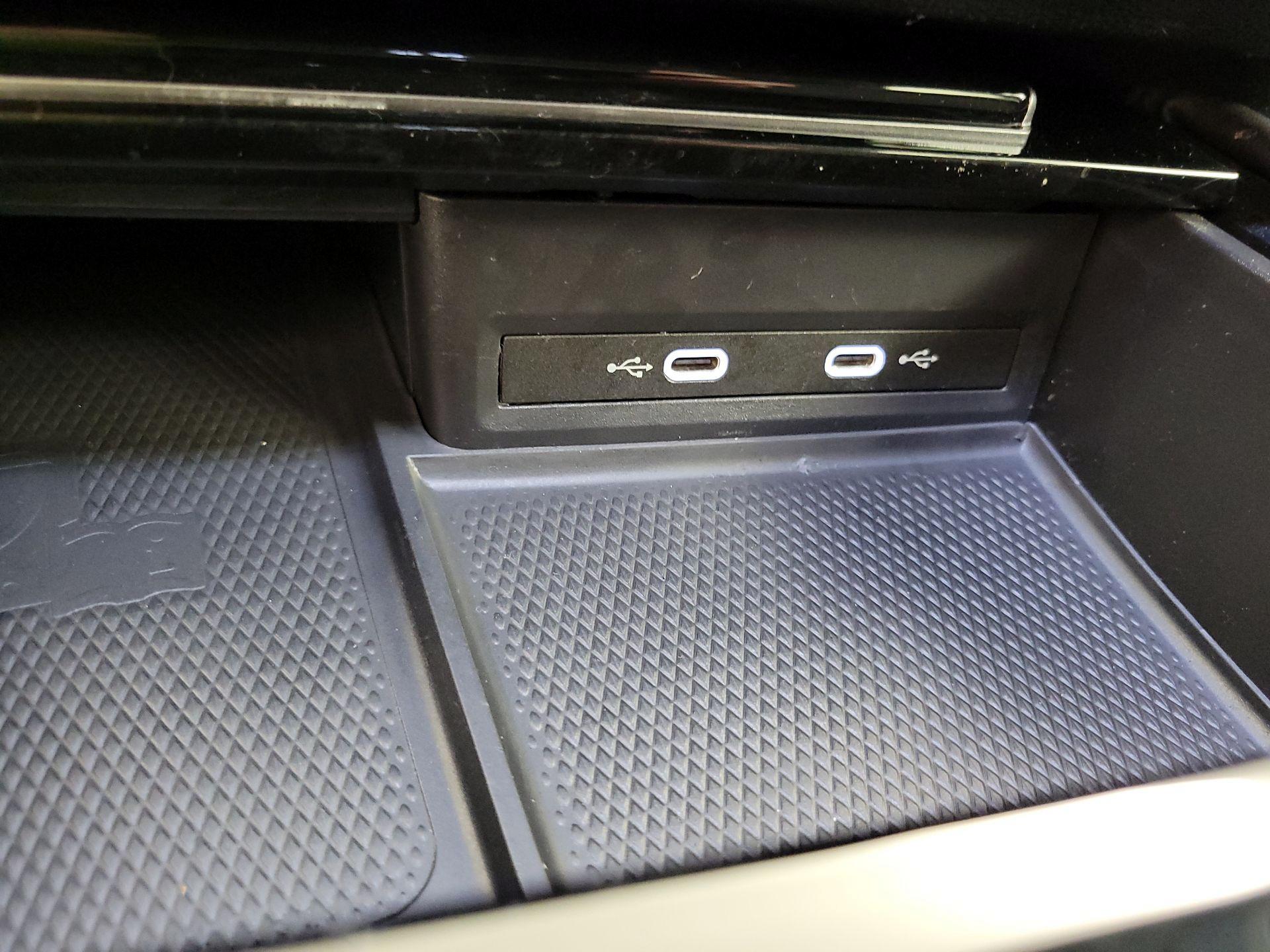 Thumbnail: 2024 Volkswagen Atlas - 18