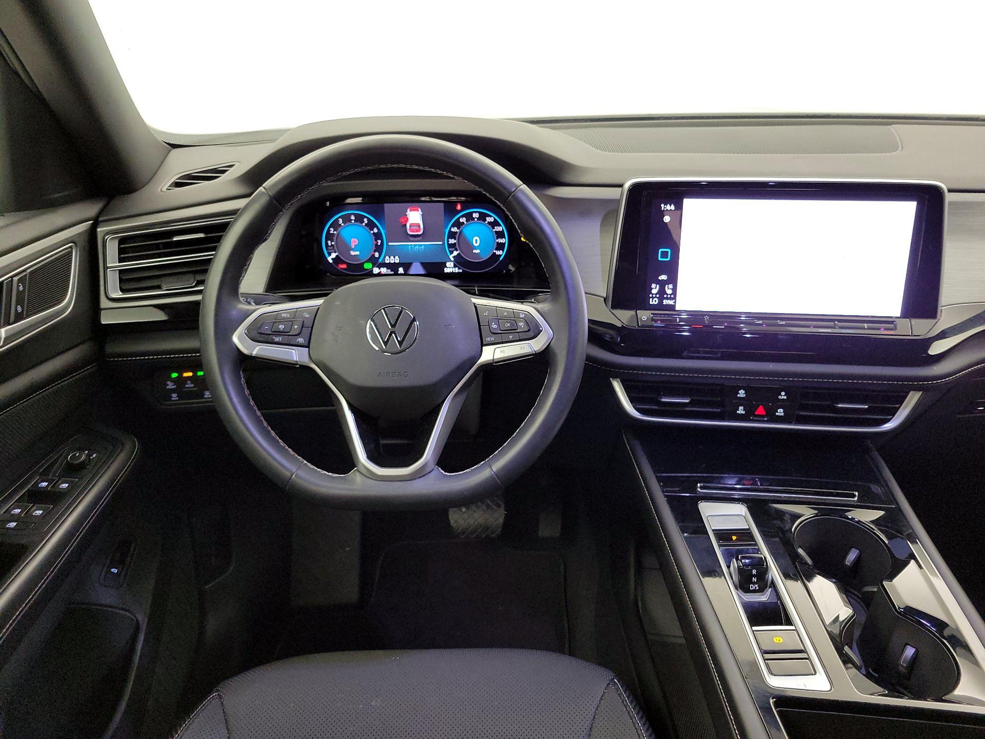 Thumbnail: 2024 Volkswagen Atlas - 10