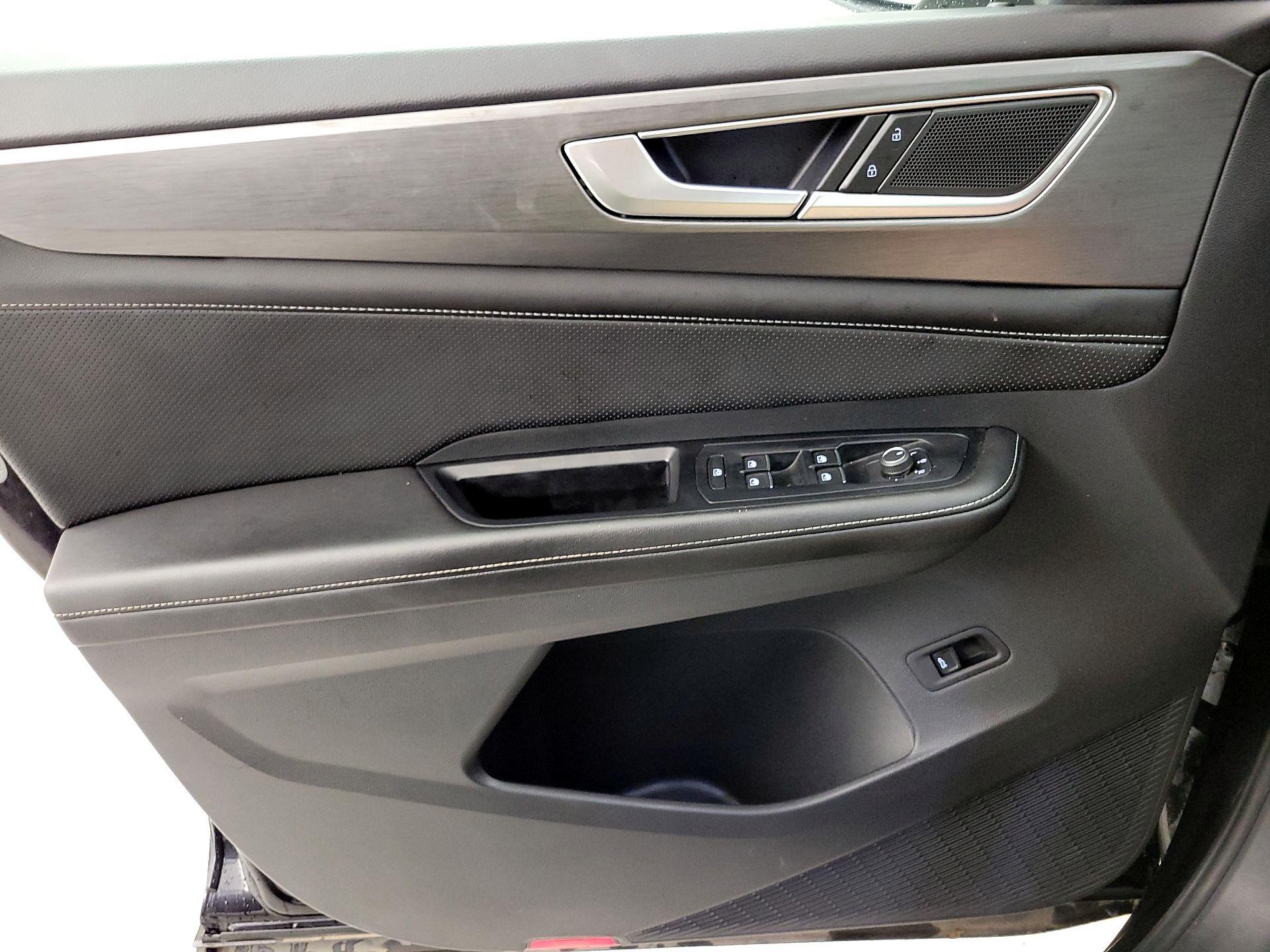 Thumbnail: 2024 Volkswagen Atlas - 12