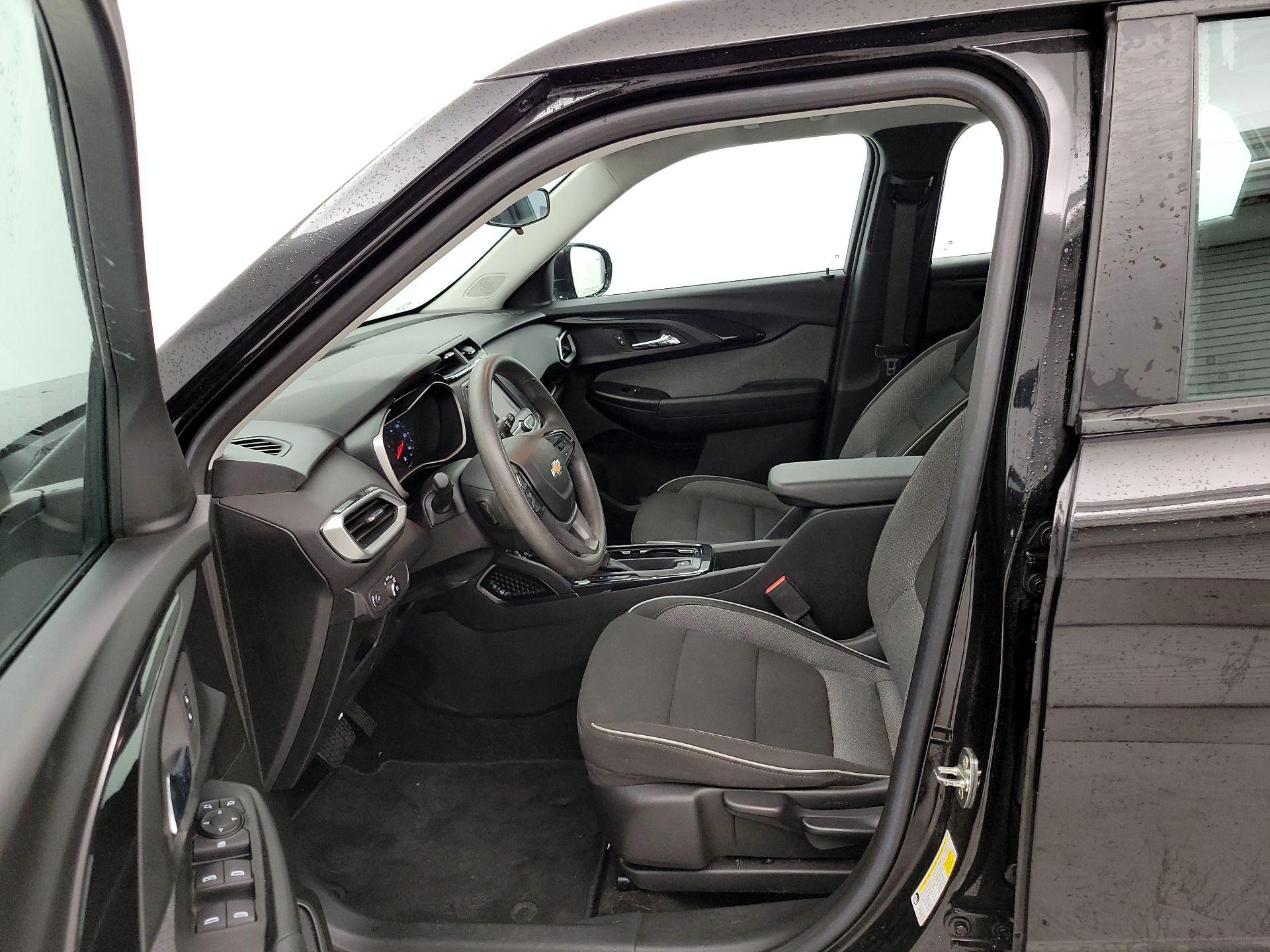 Thumbnail: 2022 Chevrolet TrailBlazer - 11