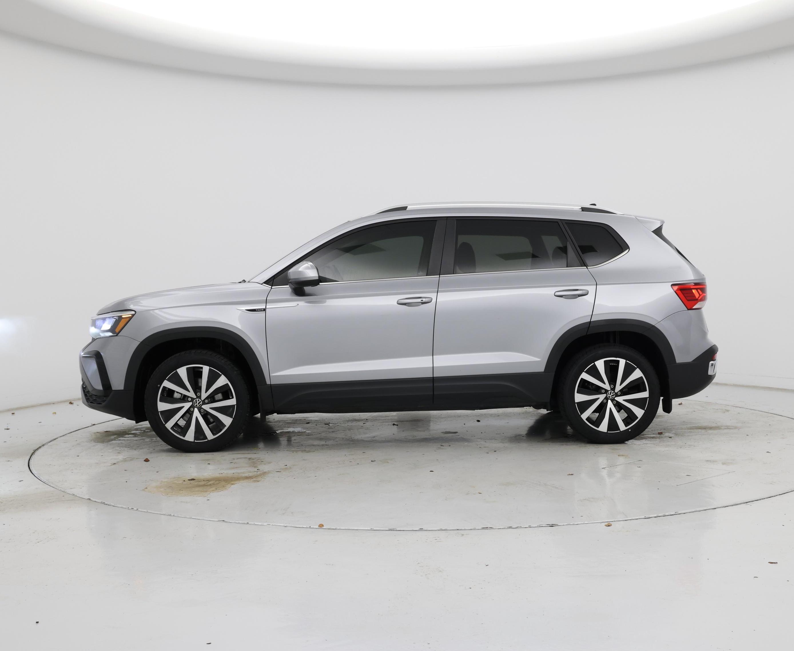 Thumbnail: 2024 Volkswagen Taos - 3