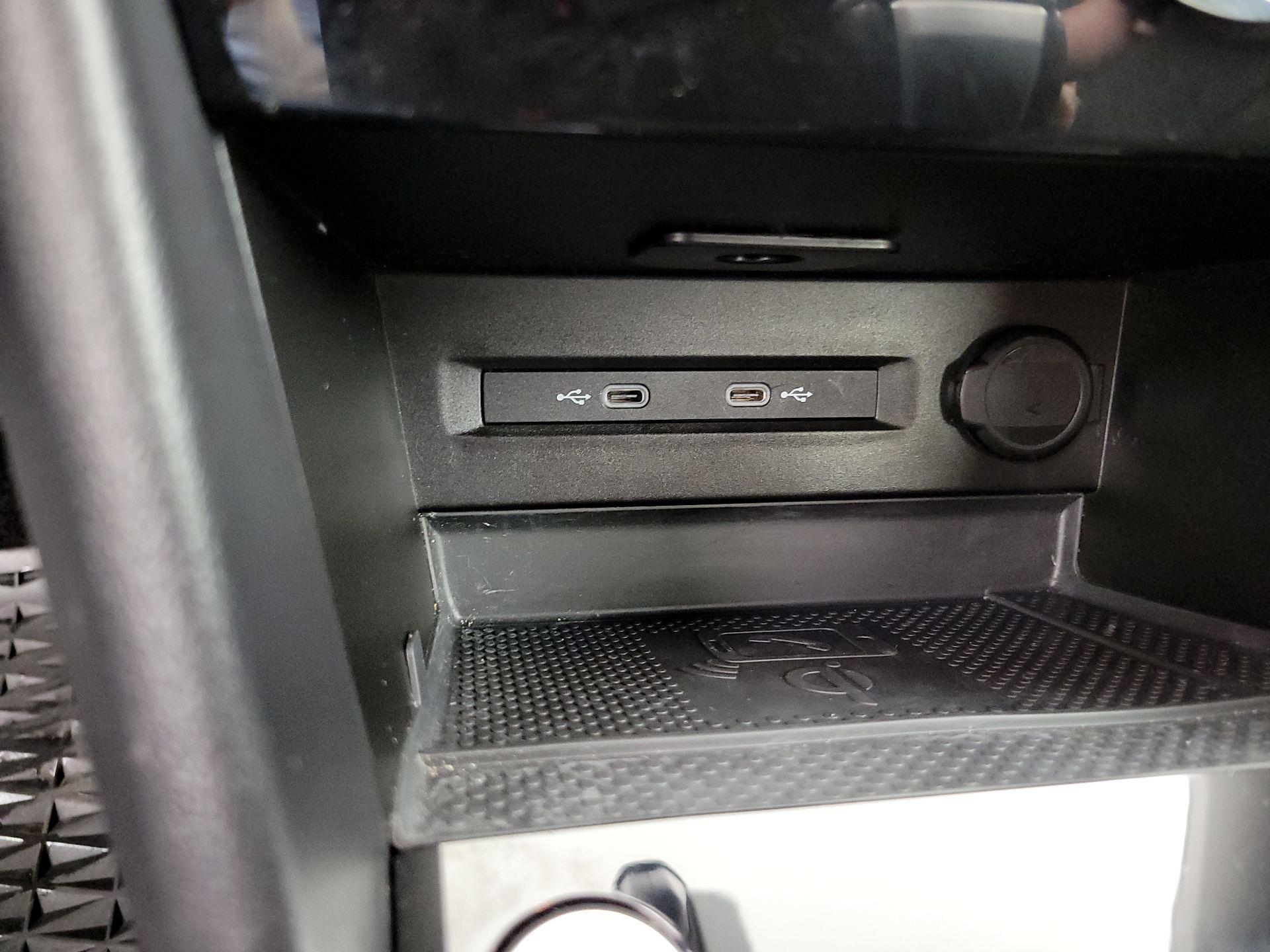 Thumbnail: 2024 Volkswagen Taos - 18