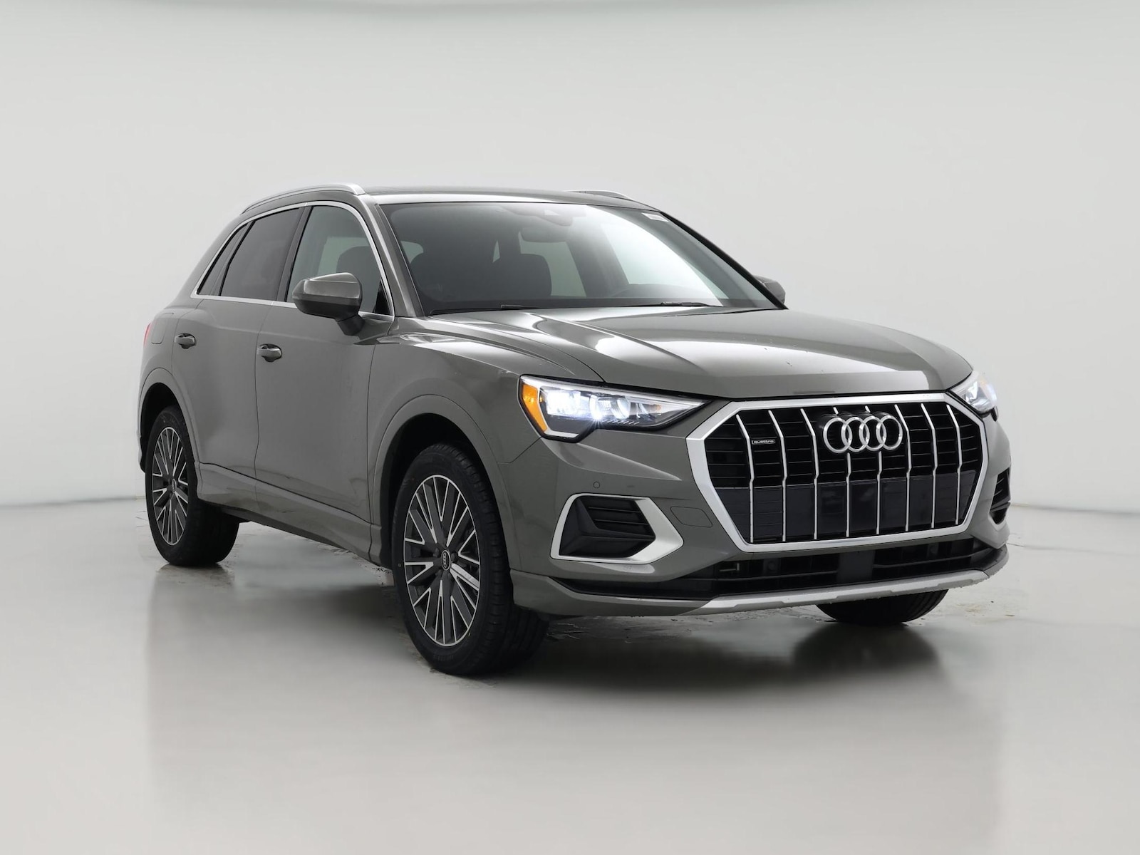 2022 Audi Q3 Premium