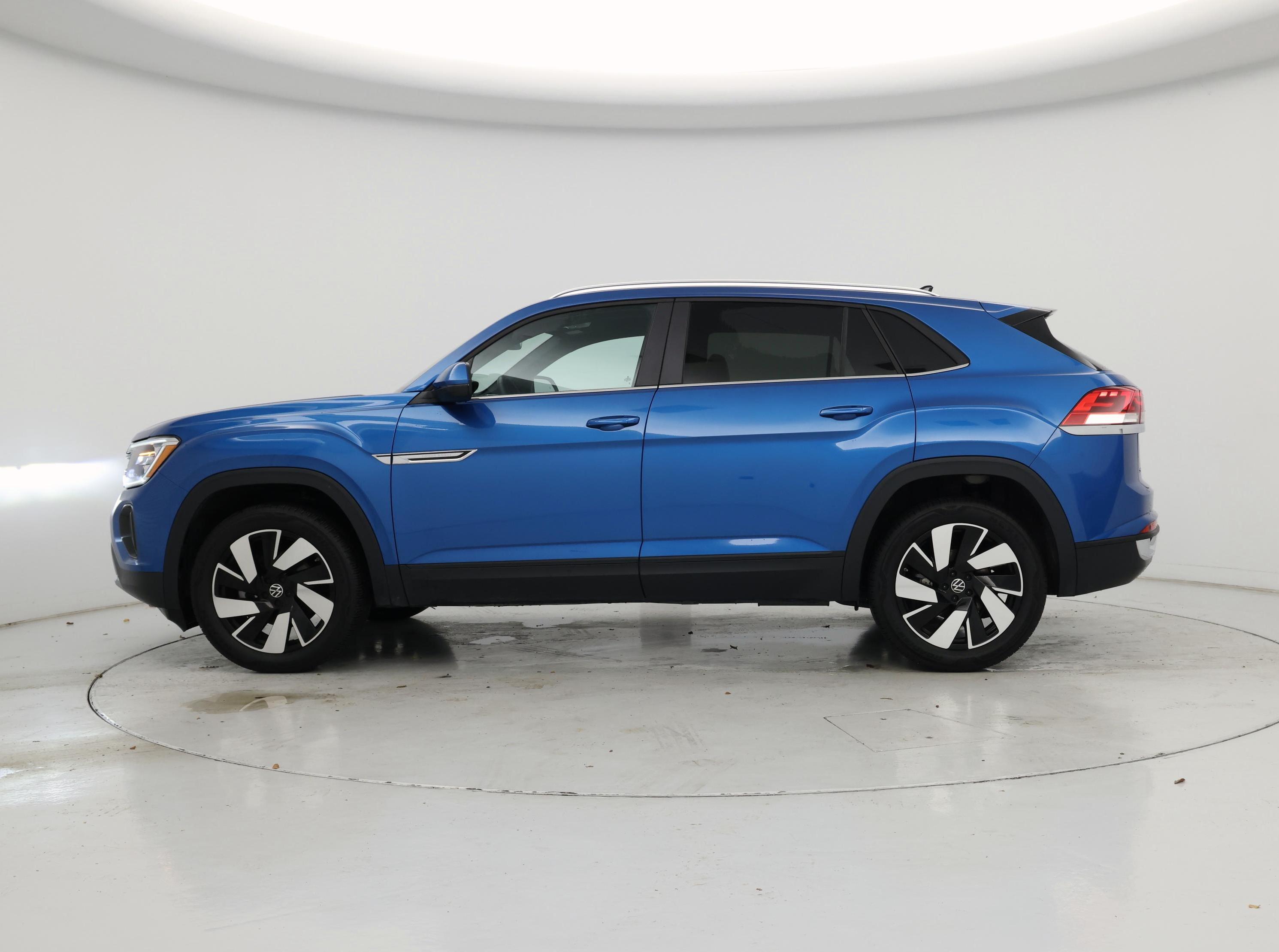 Thumbnail: 2024 Volkswagen Atlas - 3