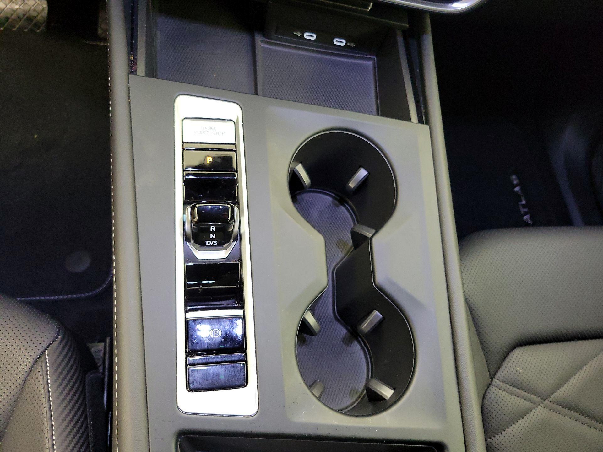 Thumbnail: 2024 Volkswagen Atlas - 17