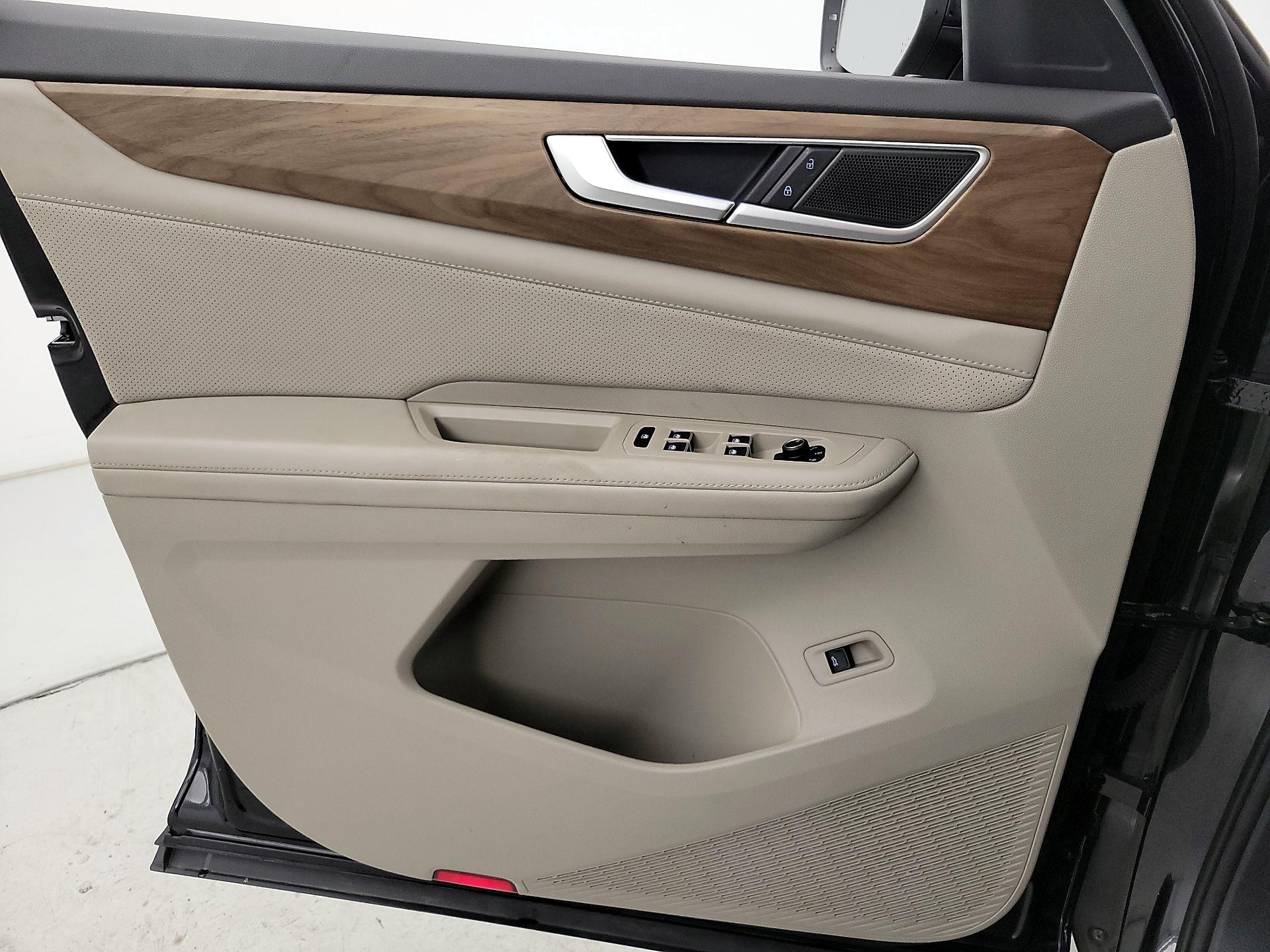 Thumbnail: 2024 Volkswagen Atlas - 12