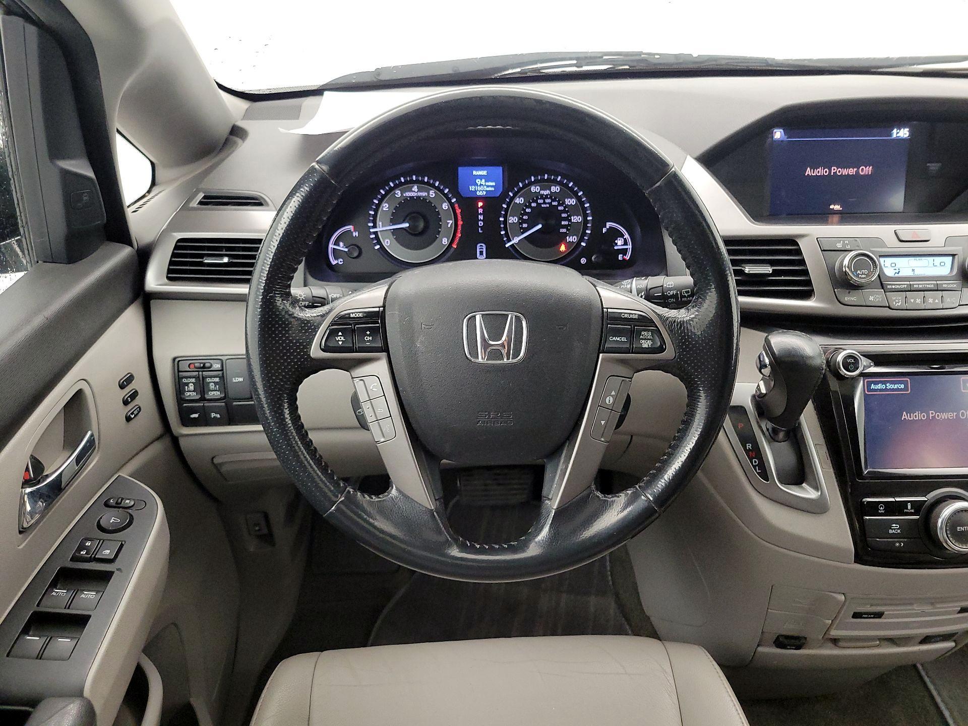 Thumbnail: 2016 Honda Odyssey - 10