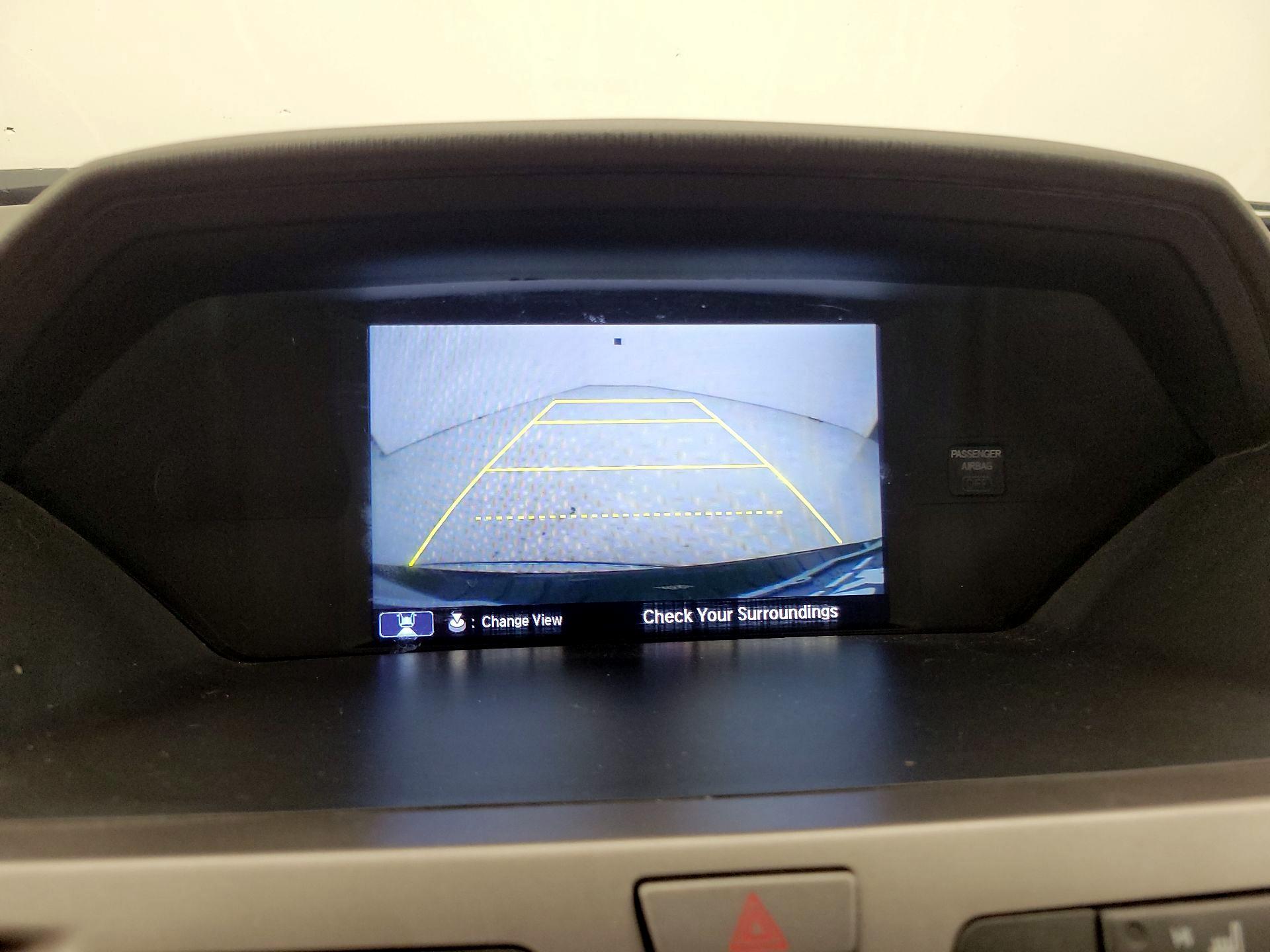 Thumbnail: 2016 Honda Odyssey - 14